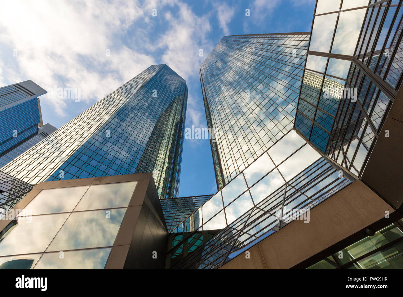 Les gratte-ciel modernes, Francfort, Allemagne. Banque D'Images
