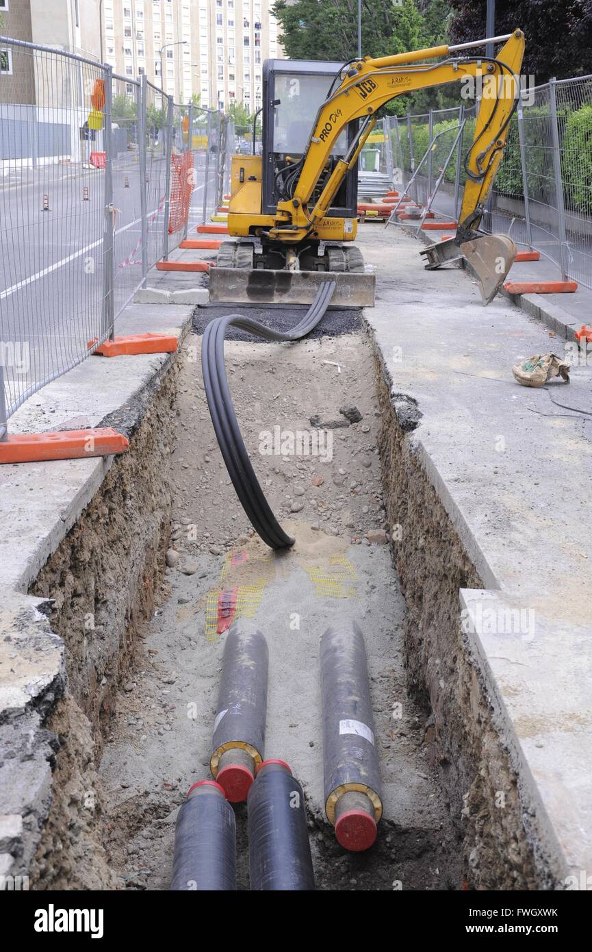 Milan (Italie), la pose de canalisations pour le chauffage de district Banque D'Images