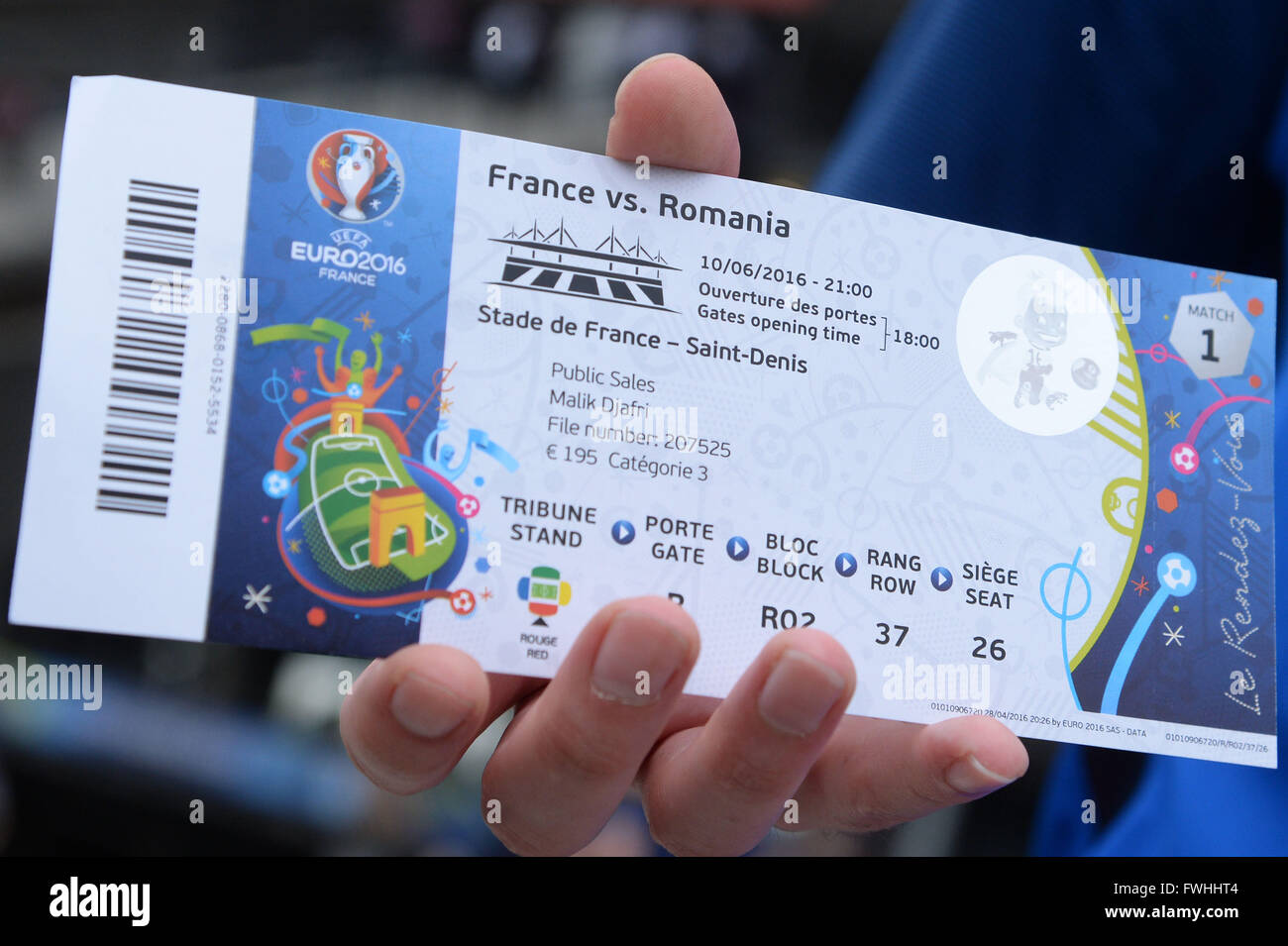 Billet d'entrée ; le 10 juin ; 2016 : Football - UEFA Euro 2016 France -  Groupe A, France 2-1 Roumanie au Stade de France, Saint-Denis, France.  (Photo par aicfoto/AFLO Photo Stock - Alamy