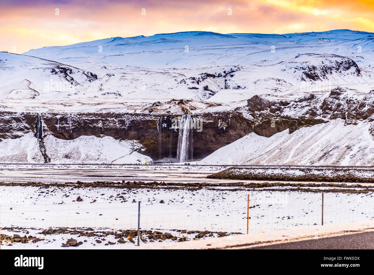 Lever du soleil près de Seljalandsfoss sur le chemin de Vik de Hella Banque D'Images