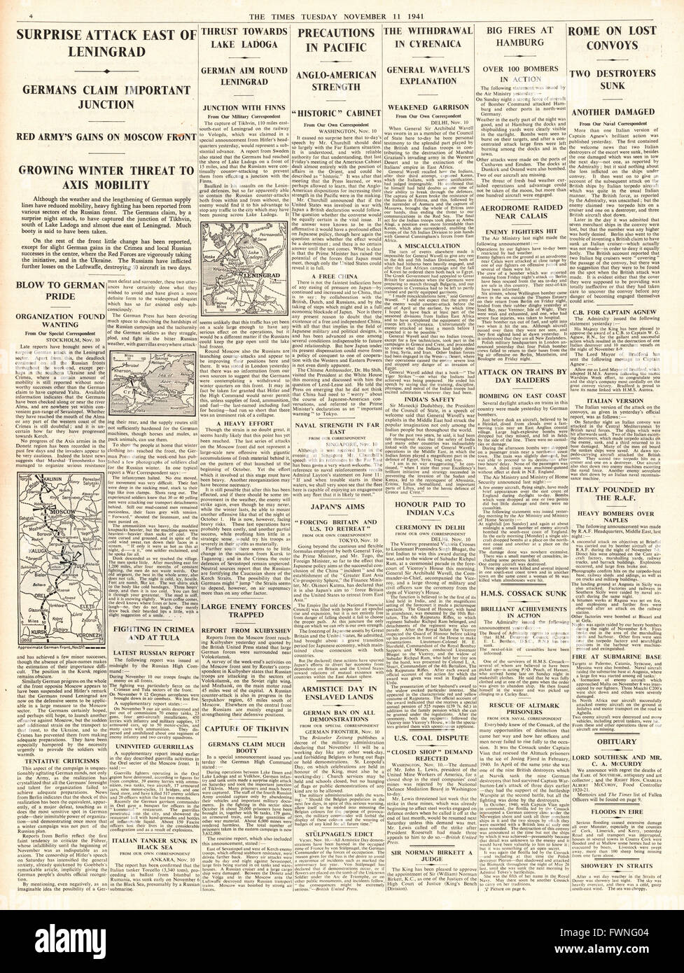 1941 page 4 la bataille du Times pour Moscou et Leningrad et les raids de bombardement de la RAF sur Hambourg Banque D'Images