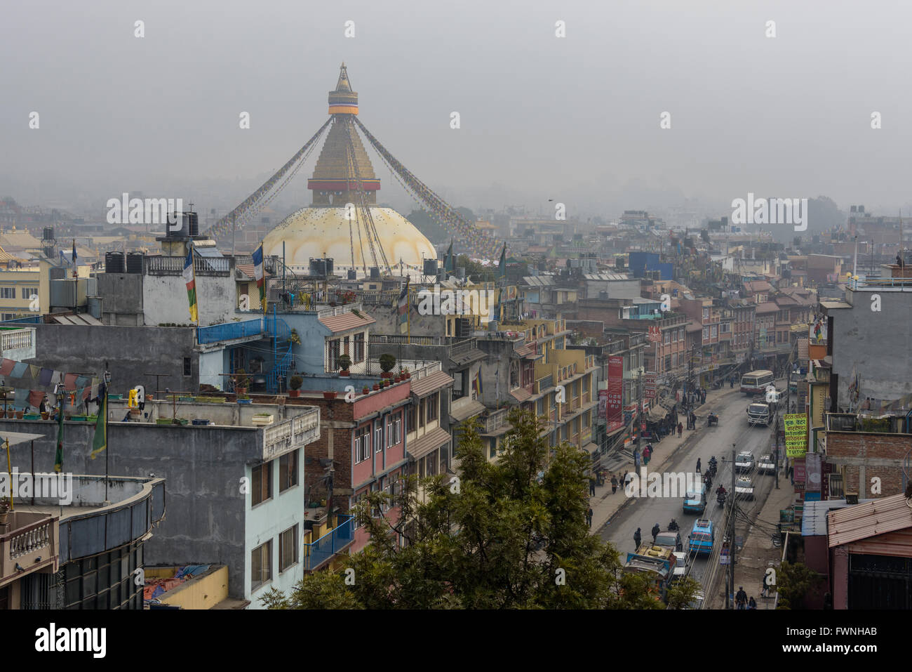 Stupa de Boudhanath, Site du patrimoine mondial de l'UNESCO vers décembre 2013 à Katmandou, Népal Banque D'Images