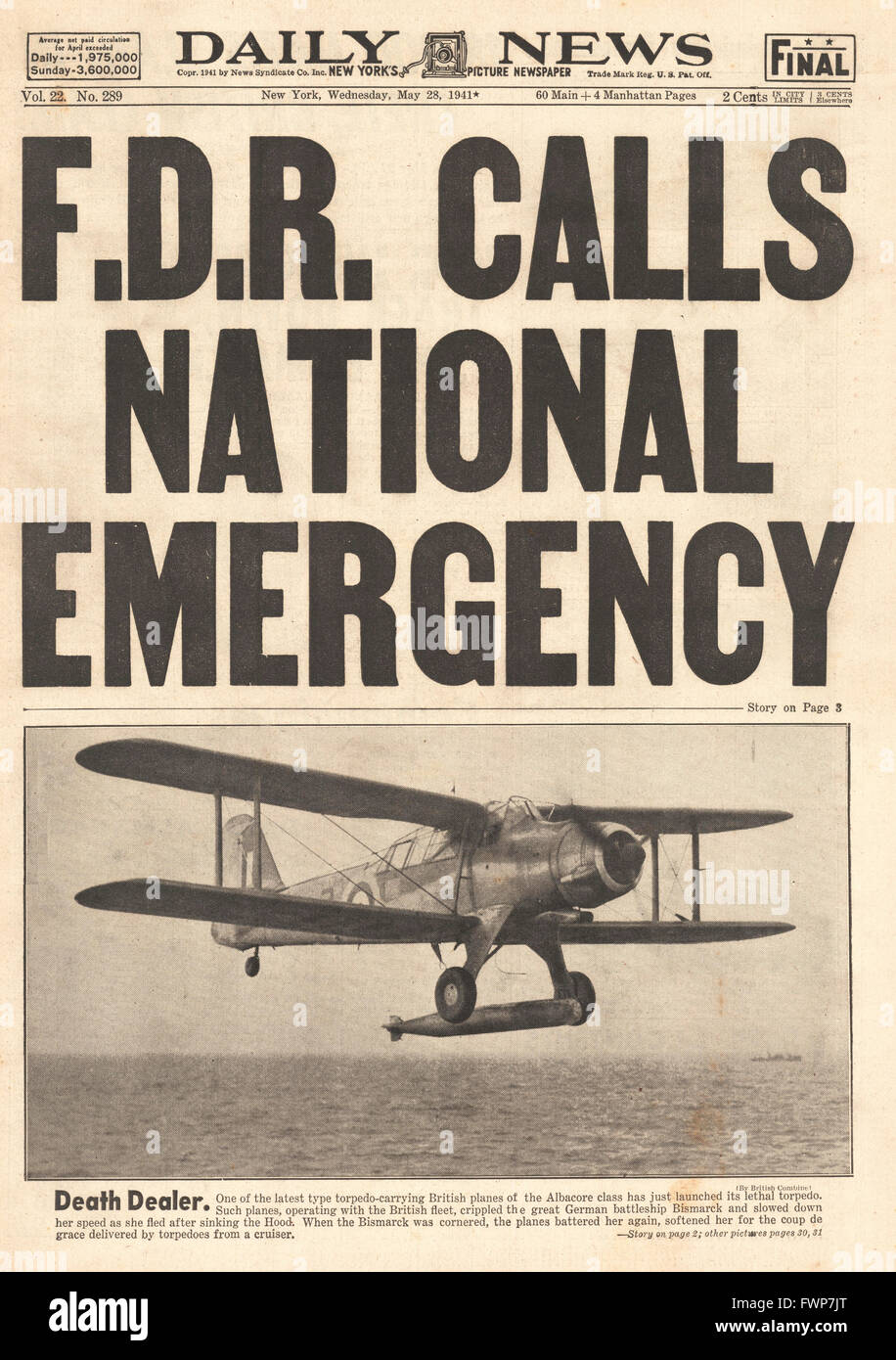 1941 front page Daily News (New York) Roosevelt appelle une urgence nationale et les avions de la Royal Navy torpille et couler le navire de guerre Bismarck Banque D'Images