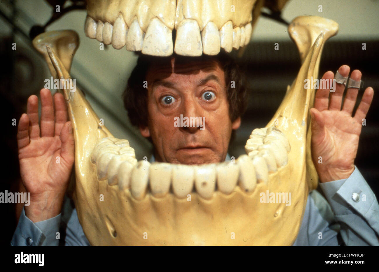 Bei mir liegen Sie richtig, Deutschland 1990, Regie : Ulrich Stark, acteurs : Dieter Hallervorden Banque D'Images