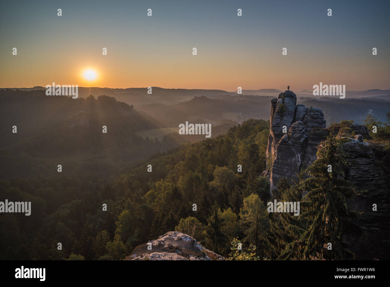 Bastei rock formations, le Parc National de la Suisse Saxonne, Allemagne Banque D'Images