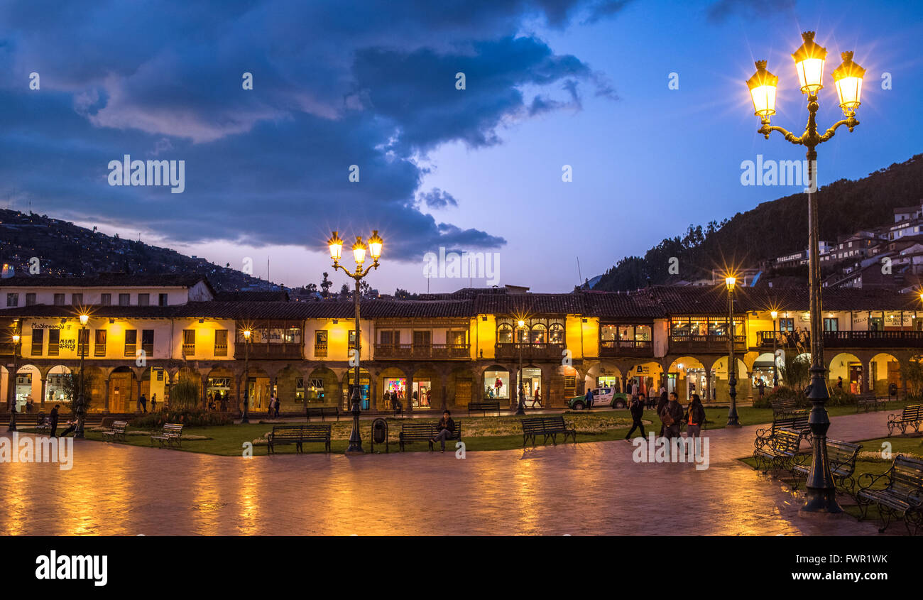 La Plaza de Armas dans le centre historique de Cusco, Pérou Banque D'Images