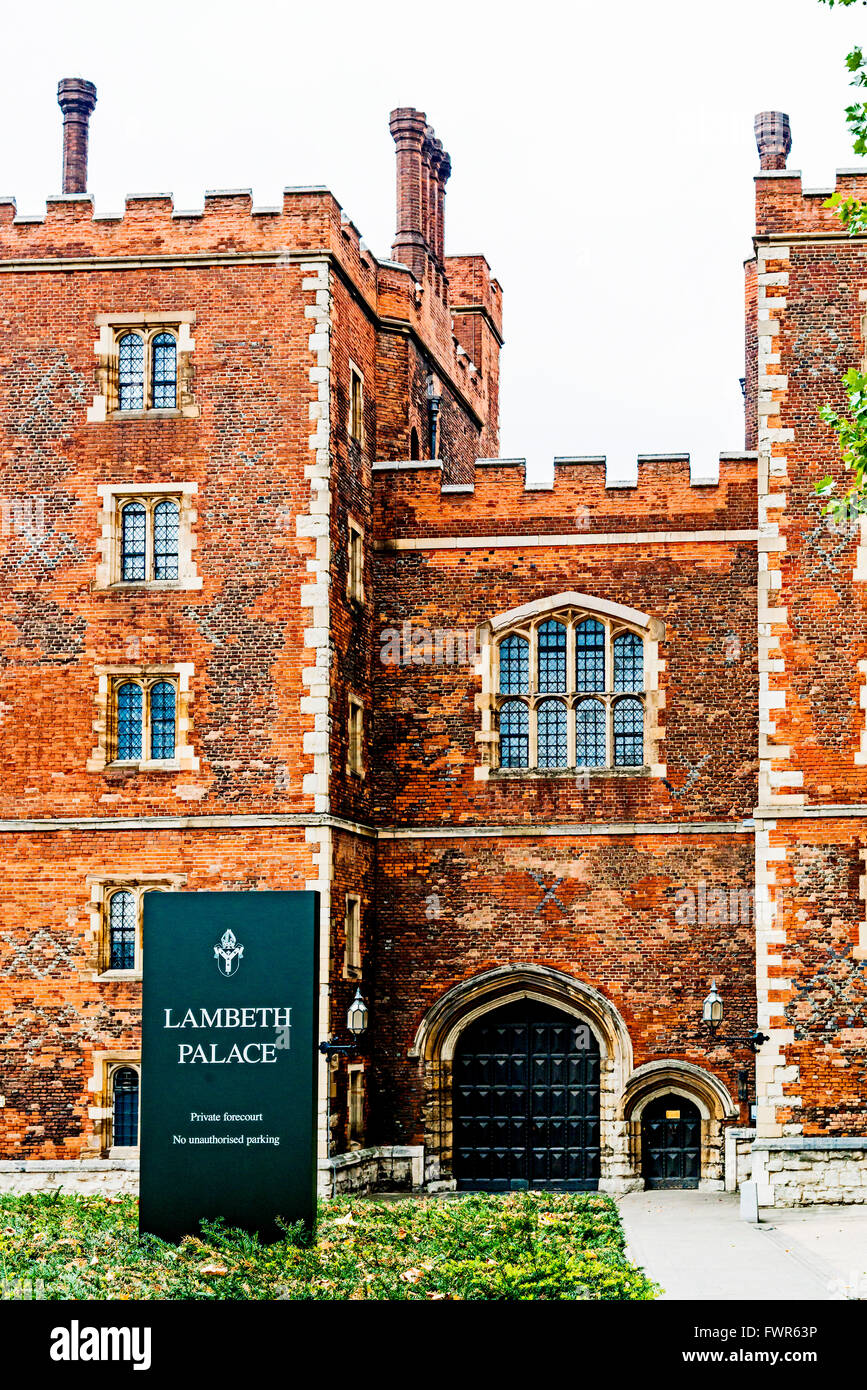 Entrée de Lambeth Palace à Londres, une guérite tudor Banque D'Images
