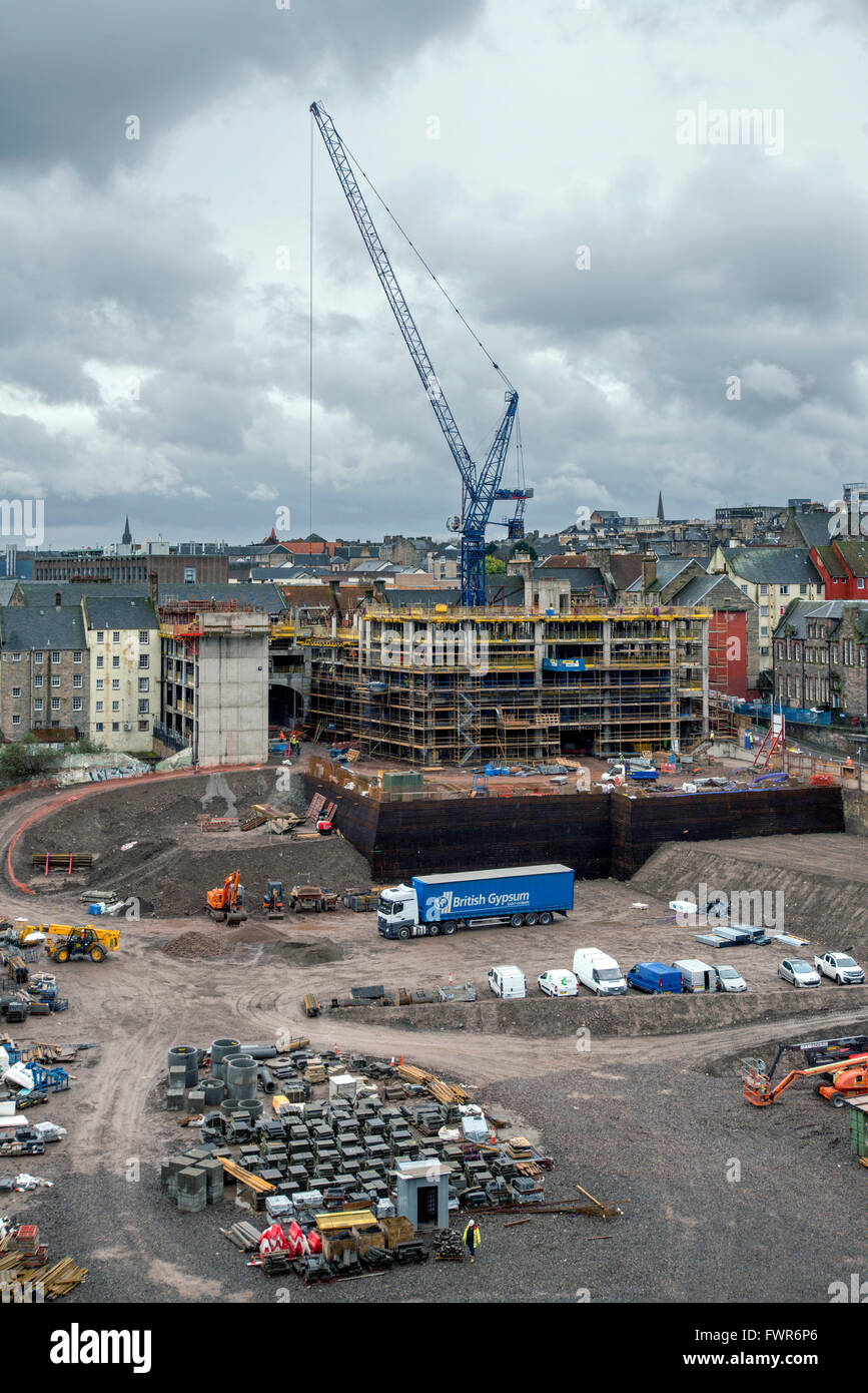 Travaux en cours sur le controversé projet d'Caltongate 150 millions de £ à Édimbourg. Banque D'Images