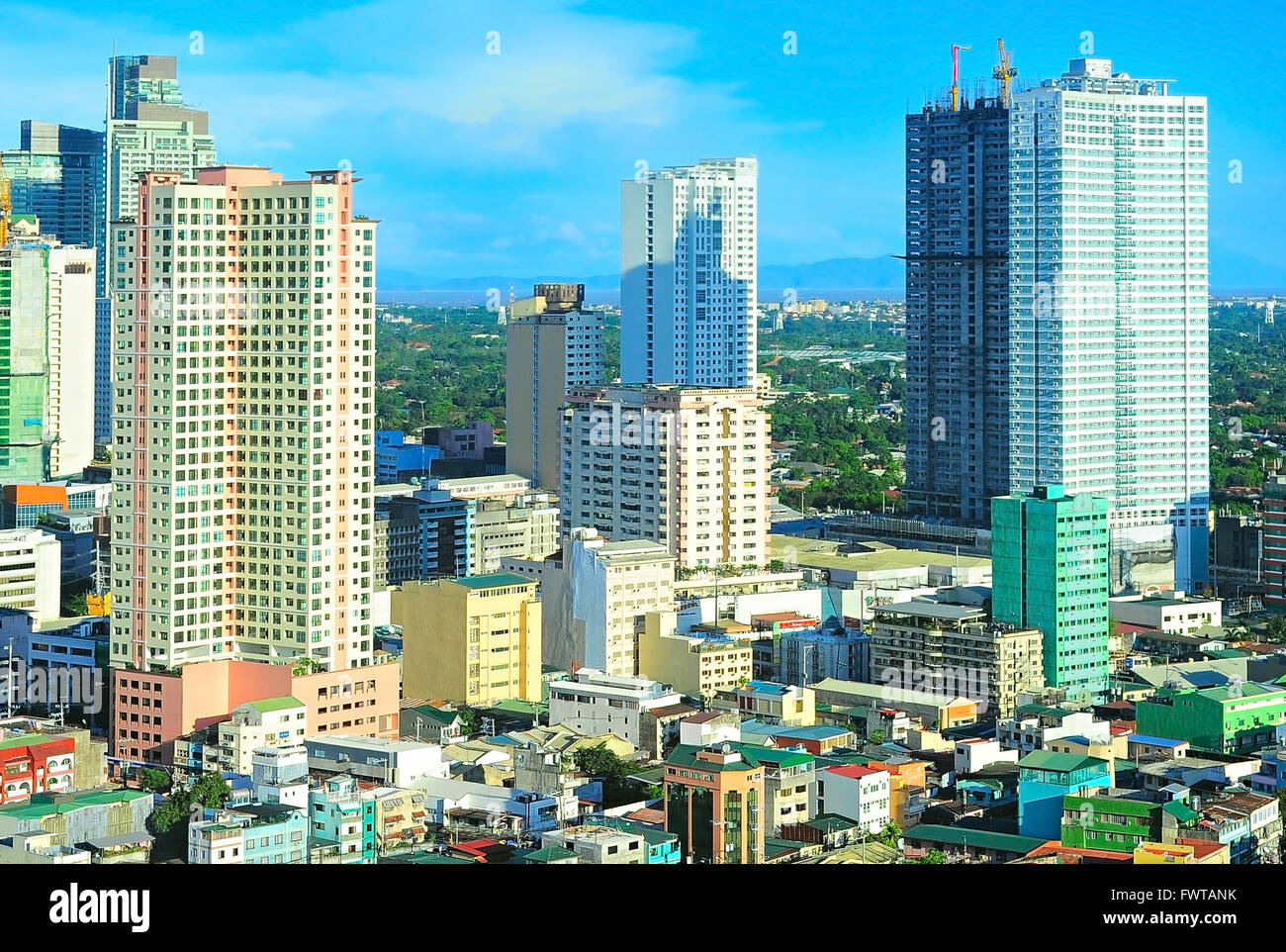L'architecture de la ville de Makati- est l'une des 17 villes qui composent l'agglomération de Manille. Banque D'Images