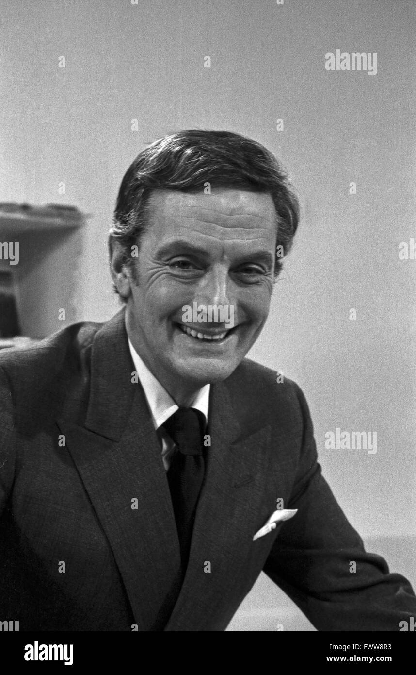 Suivez-moi !, Englisch-Kurs mit Francis Matthews, Großbritannien 1970 er Jahre. Banque D'Images