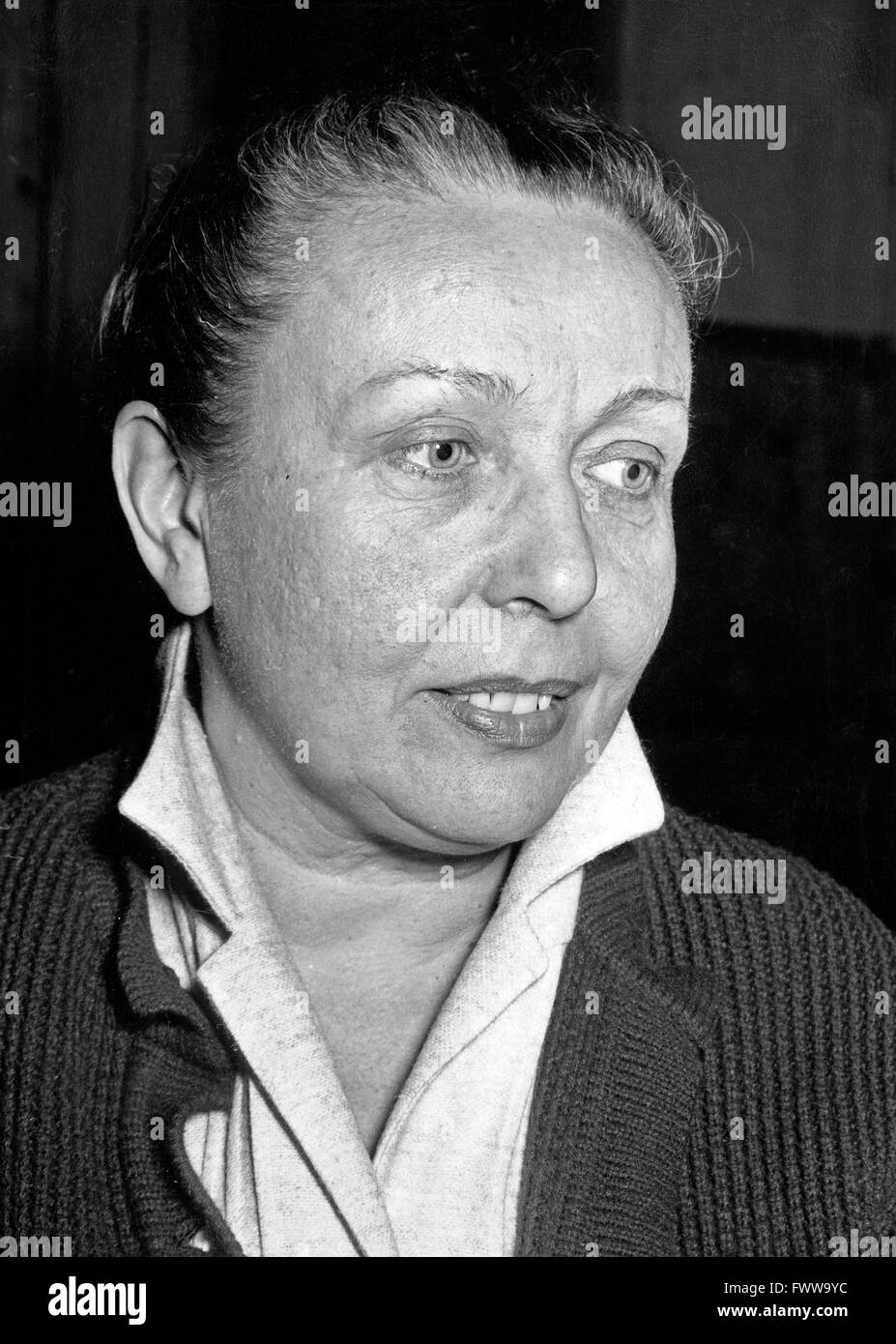 Deutsche Schauspielerin und Katharina Synchronsprecherin Brauren, 1950er Jahre Deutschland. L'allemand (doublage) Brauren actrice Katharina, l'Allemagne des années 1950. Banque D'Images