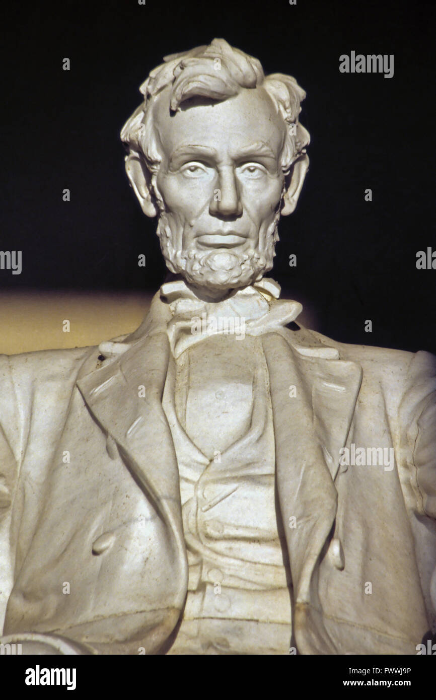Lincoln Memorial, Lincoln Statue en lever tôt le matin. Washington, DC, USA. Statue de Daniel Chester French. Banque D'Images