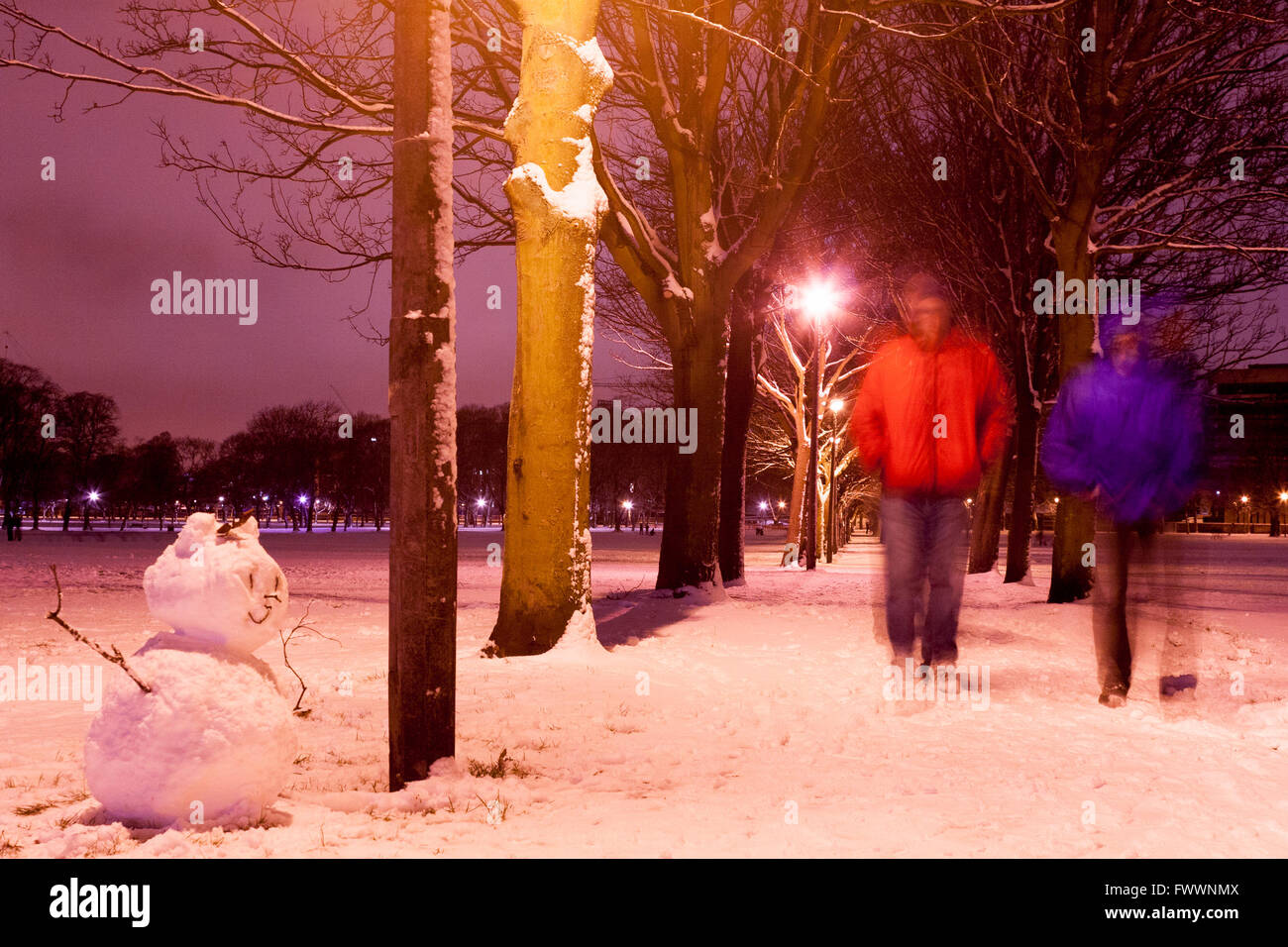Bonhomme de chemin à côté de Meadow Park à Édimbourg. Photos par Pako Mera Banque D'Images