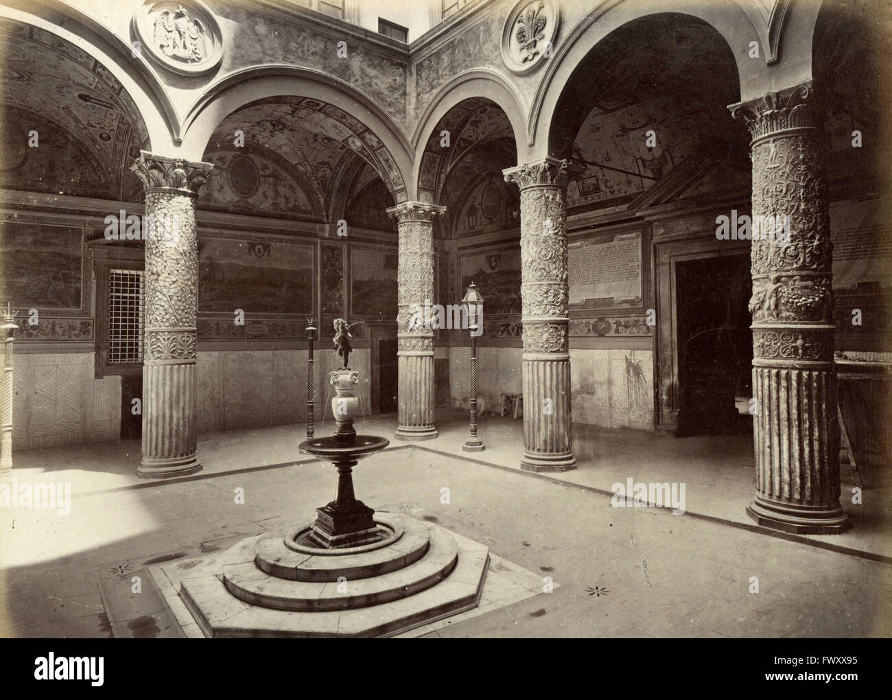 Cour intérieure du Palazzo Vecchio, Florence, Italie Banque D'Images