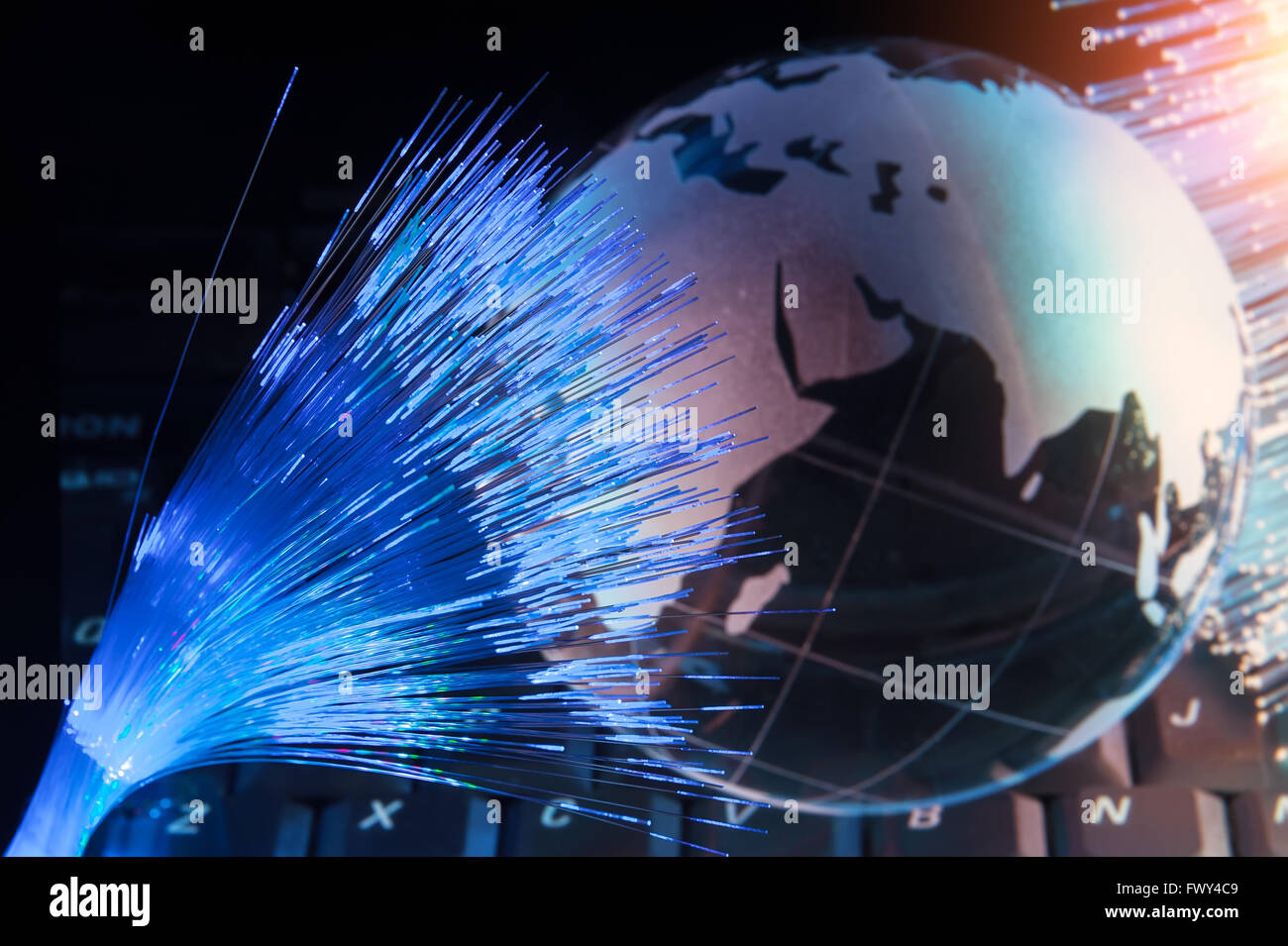 Carte du monde de la technologie fibre optique contre style background Banque D'Images