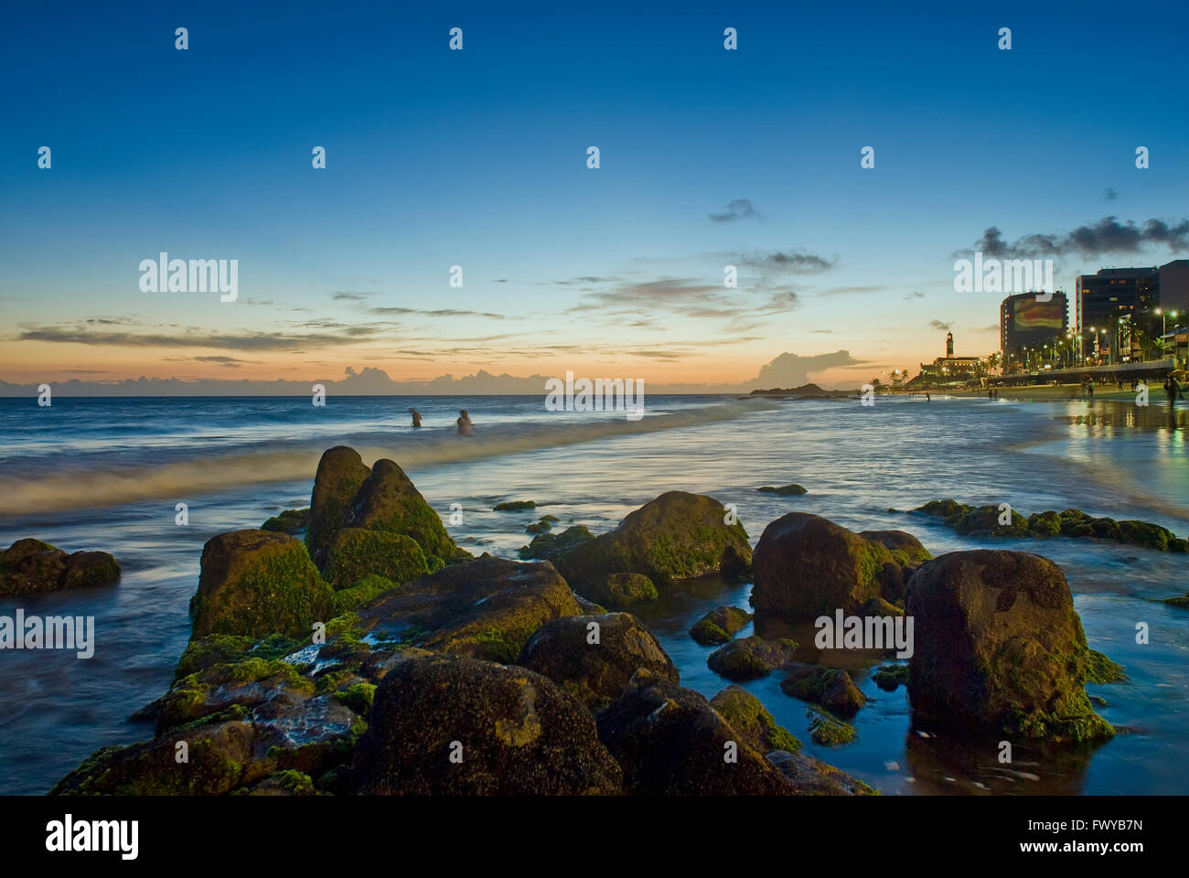 Farol da Barra Beach au coucher du soleil, Salvador, Bahia, Brésil Banque D'Images
