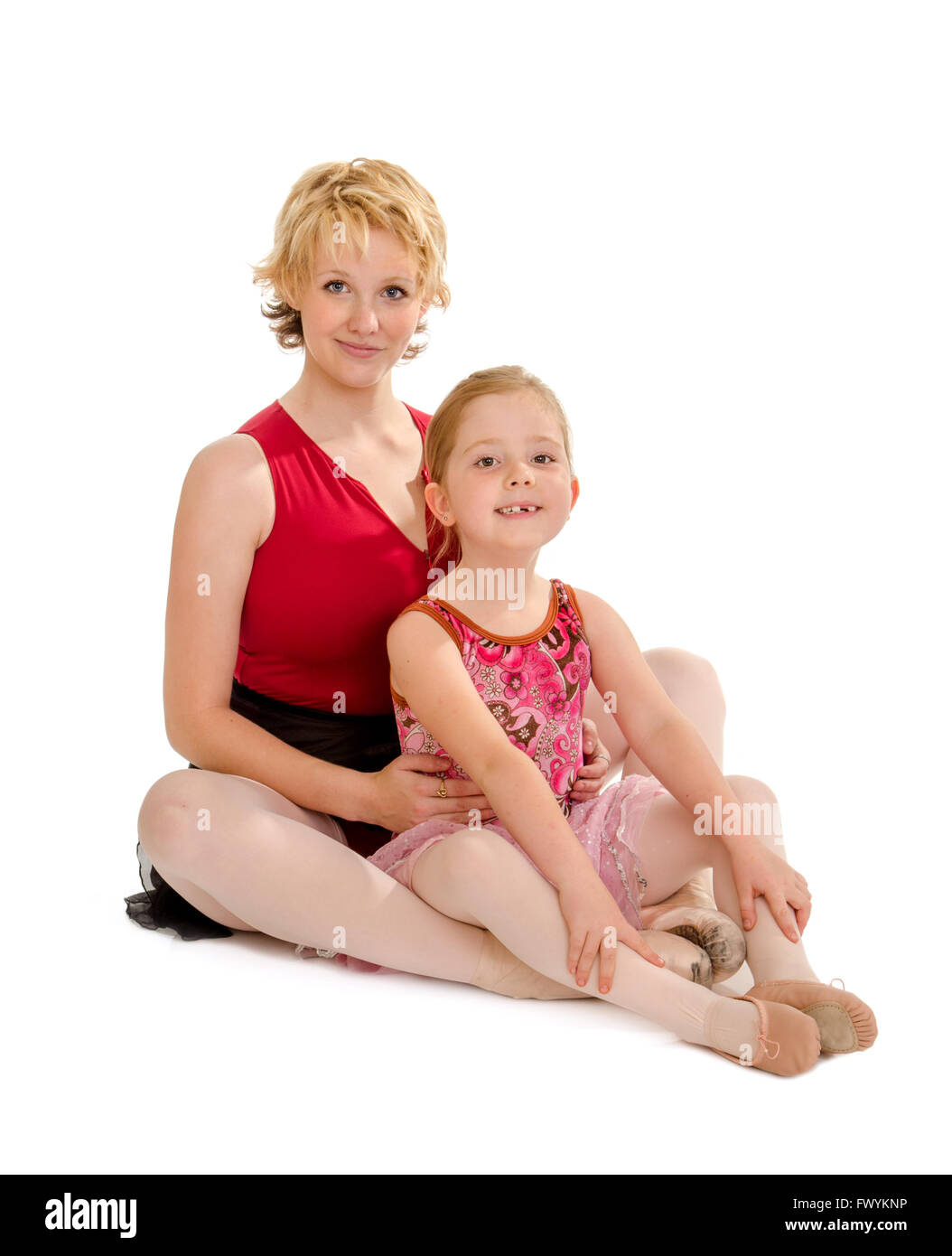Une ballerine danse maman avec son petit préscolaire Dancer Banque D'Images