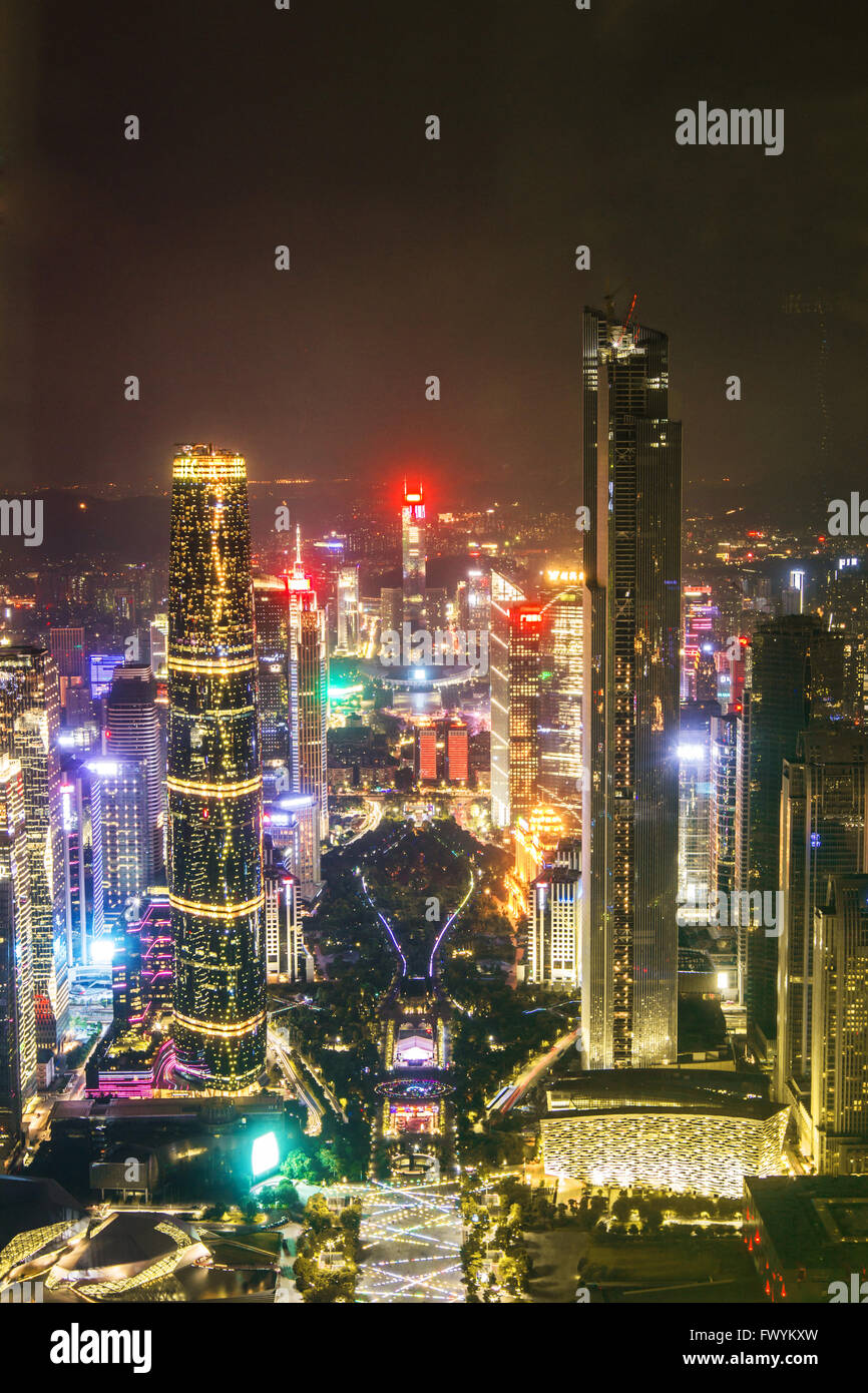 La nuit de la place de la ville Banque D'Images