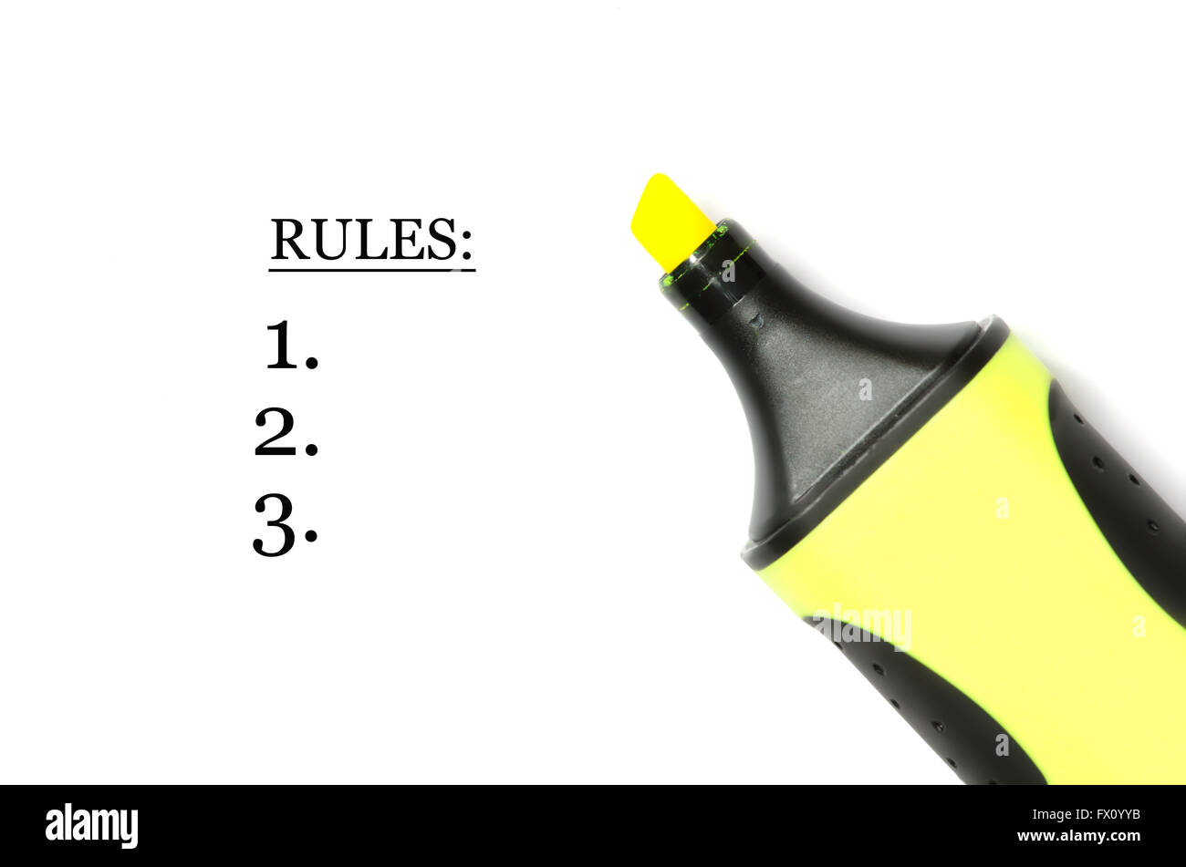 Liste des règles avec trois points et repère jaune. Banque D'Images