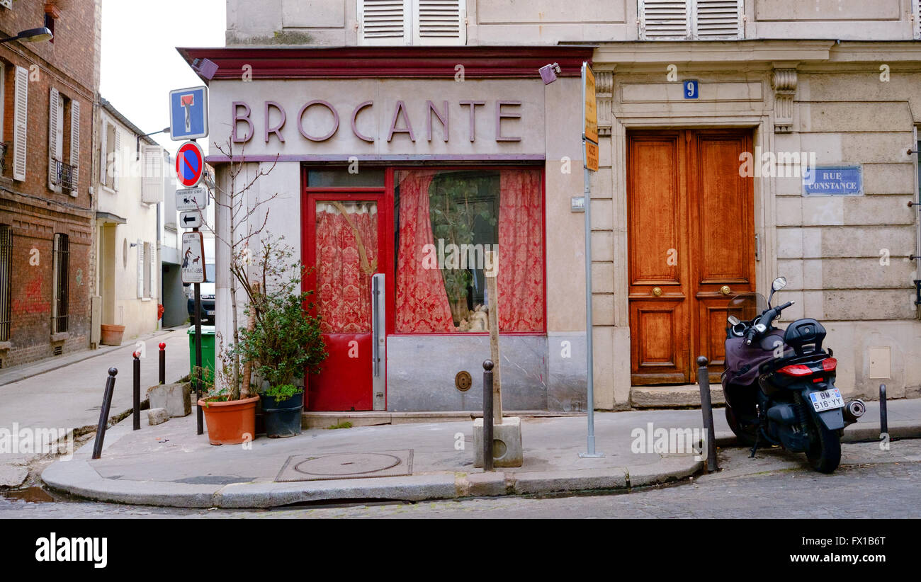 Paris antique shop Banque de photographies et d’images à haute