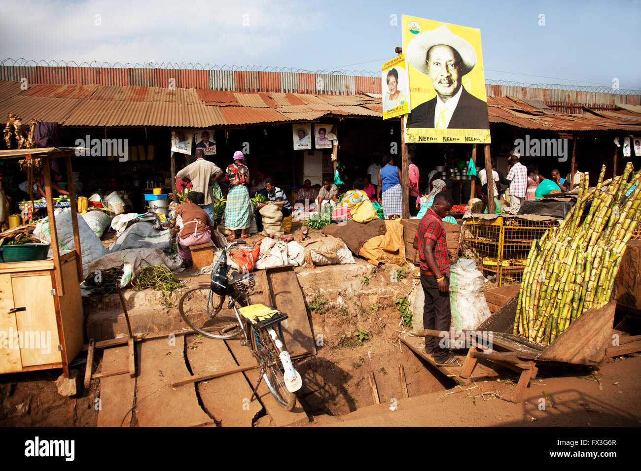 Photographie par © Jamie Callister. Le centre-ville de Kampala, la capitale de l'Ouganda au cours des récentes élections nationales, Kampala, Ouganda, Banque D'Images