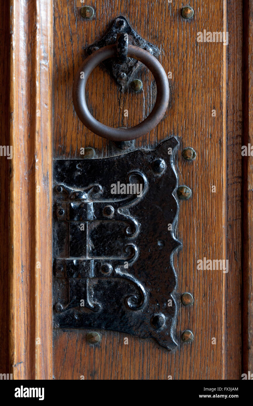 Ferrure de porte Banque de photographies et d'images à haute résolution -  Alamy
