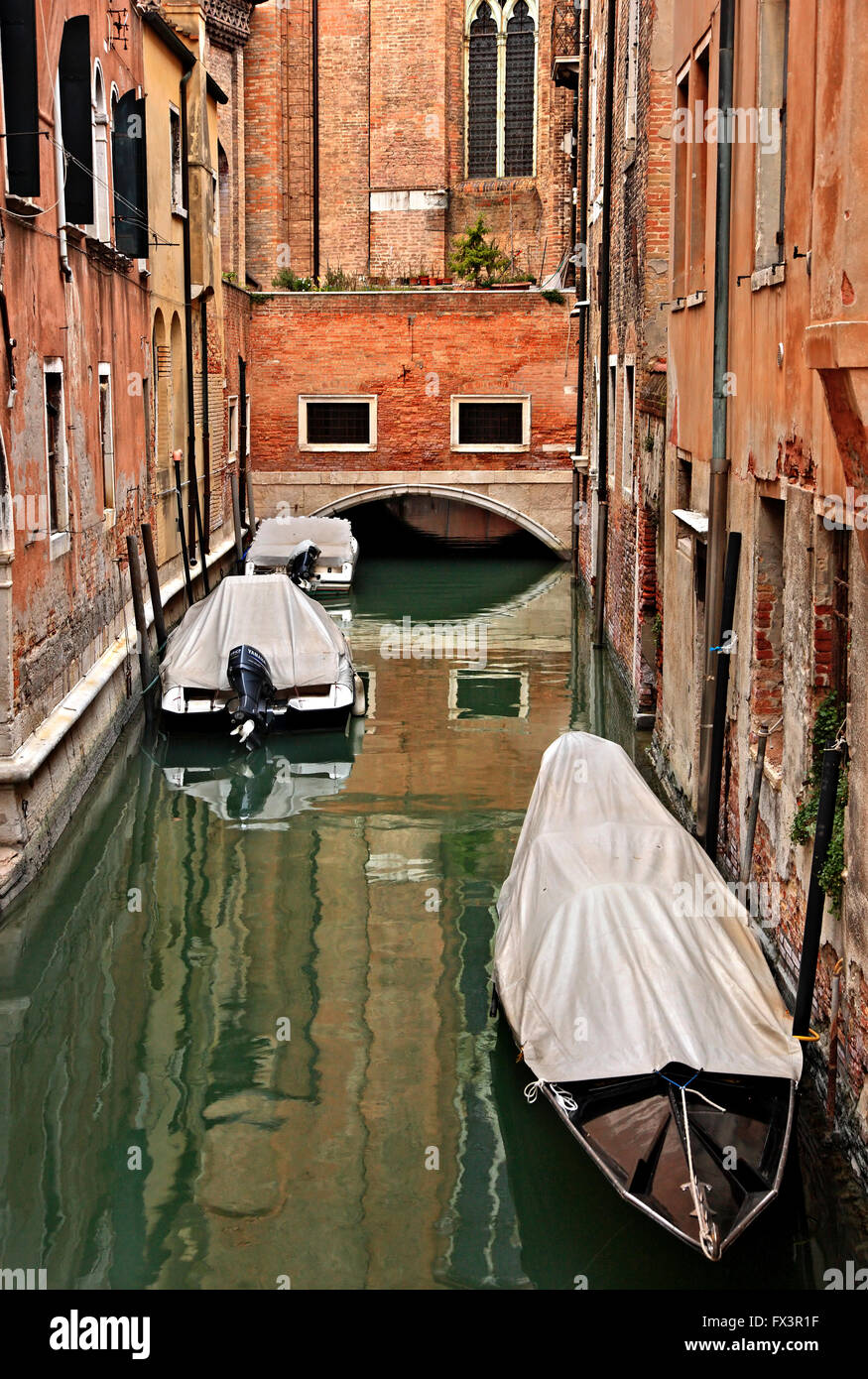 Canal à Sestiere di San Marco (quartier St Marc), Venise, Vénétie, Italie Banque D'Images