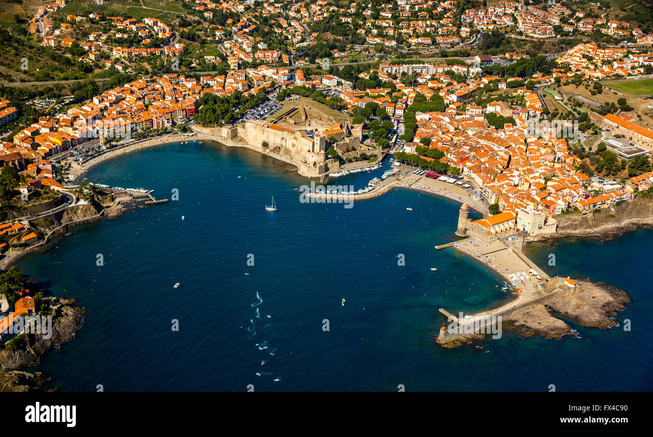 Vue aérienne, Fort Royal, Château Royal de Collioure, Port de Collioure, la côte méditerranéenne, de la Méditerranée, Collioure, France, Banque D'Images