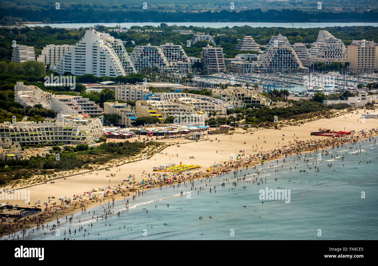 Vue aérienne, Marina de LaGrandeMotte, port de plaisance de LaGrande