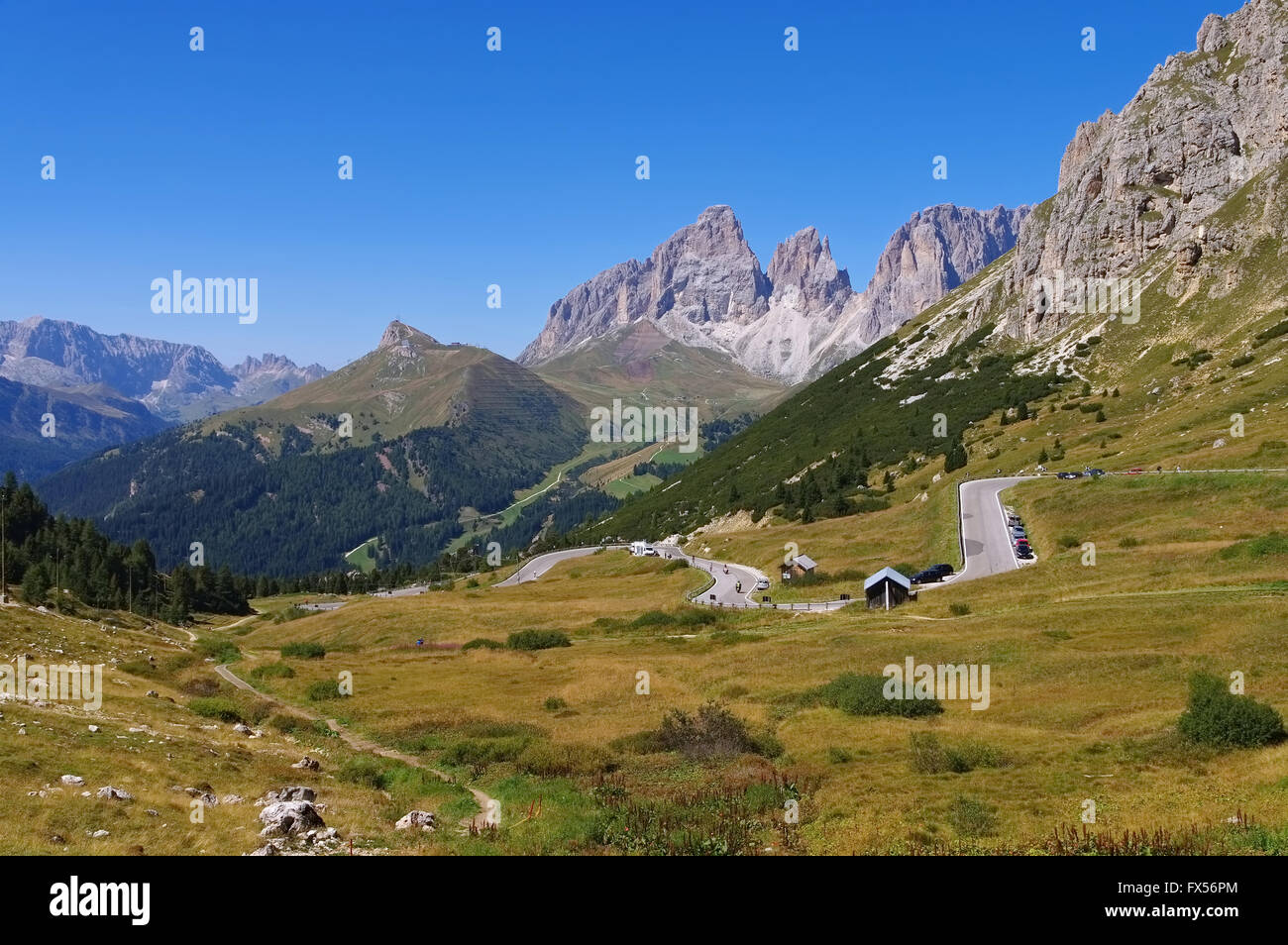 Sellajoch in den Dolomiten, von Alpen - Sella pass en Dolomites, Alpes italiennes Banque D'Images