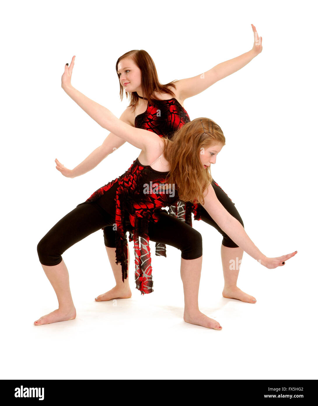 Deux adolescents de sexe féminin Contemporary Dancers en considérant Duo Costume Banque D'Images