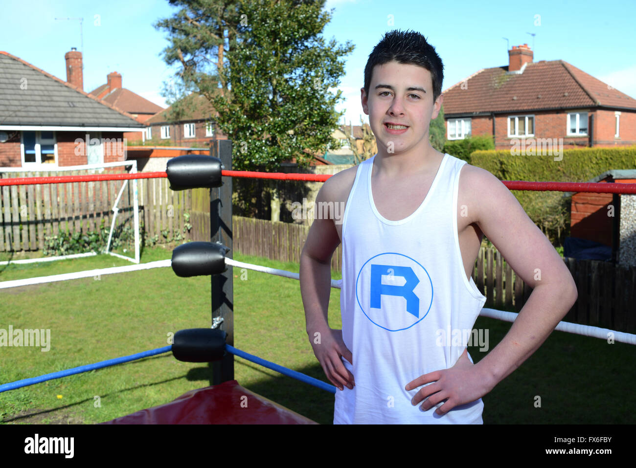 Jeune lutteur Kai Frostick de Barnsley, South Yorkshire, UK. Banque D'Images