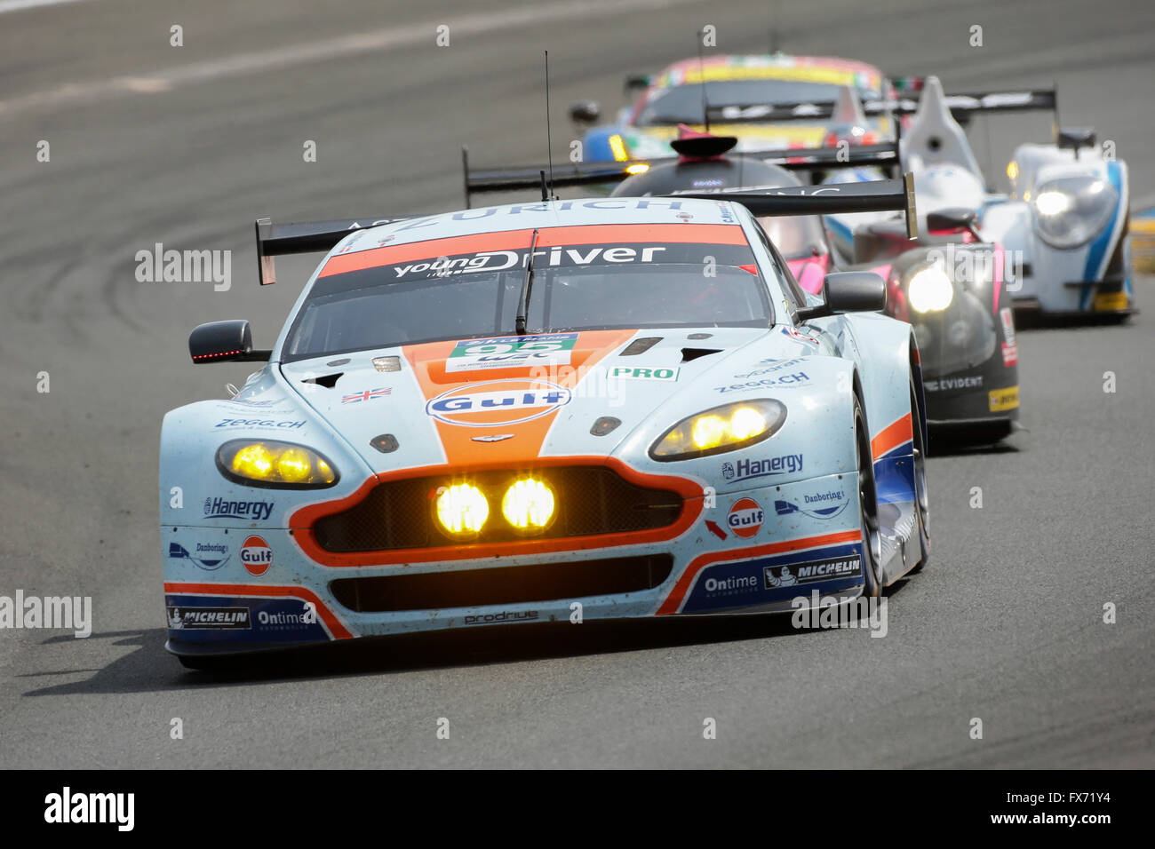 Aston martin racing drivers Banque de photographies et d'images à haute  résolution - Alamy