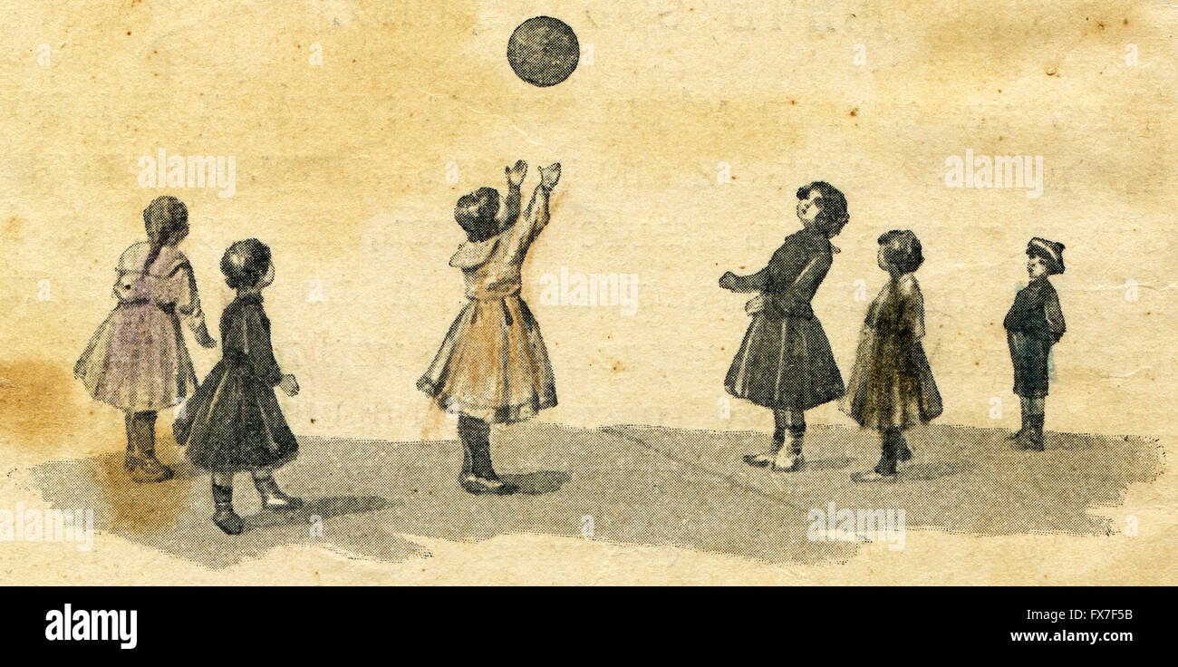 Dans un jeu de ballon volant - illustration pour le livre de A.Kruglov, 'Jeux et amusant pour les enfants,' editeur A. Stupin, Moscou, Fédération de l'Empire, 1917 Banque D'Images