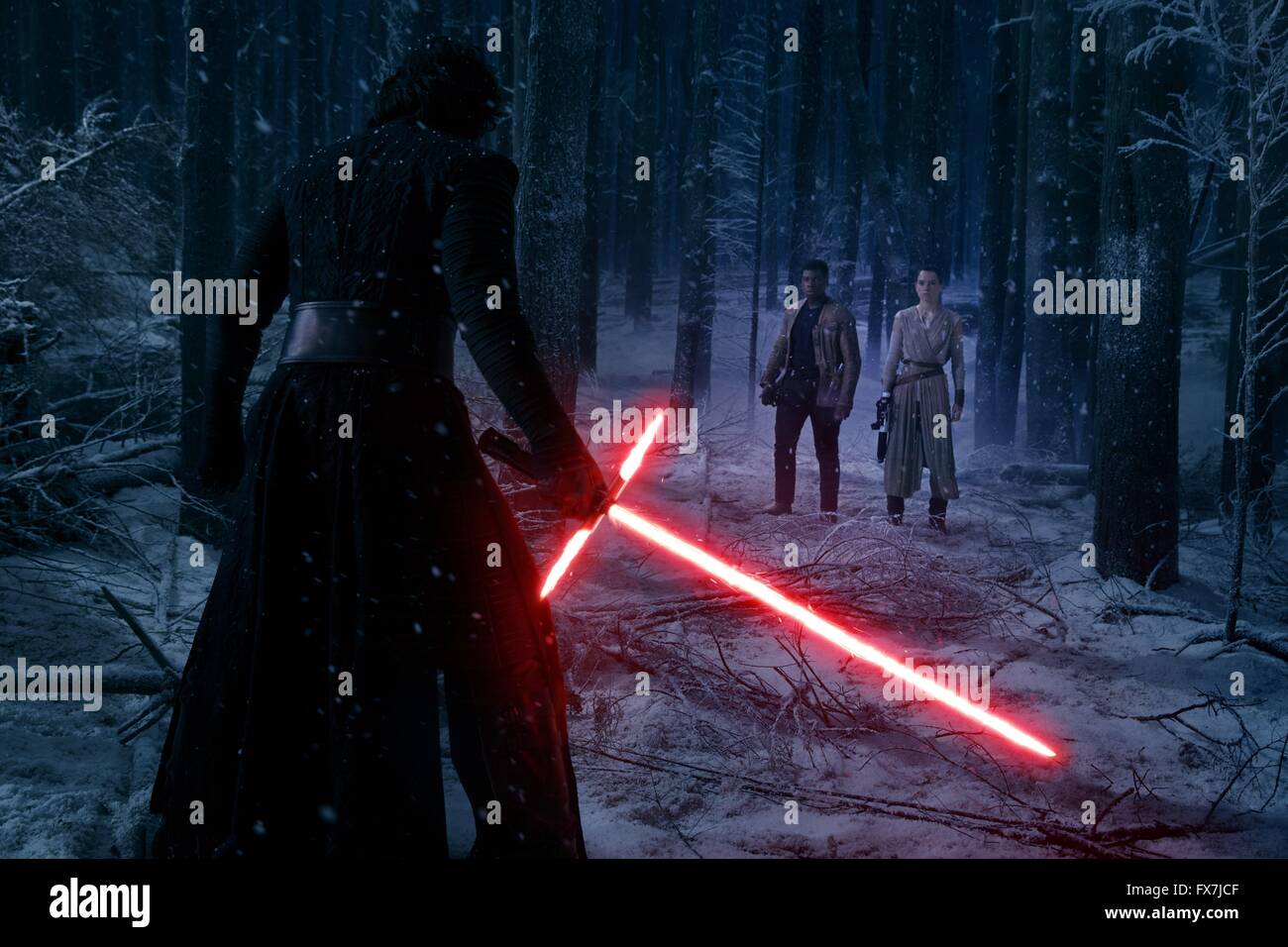 Star Wars : Episode VII - La Force éveille Année : 2015 USA Réalisateur : J.J. Abrams John Boyega, Daisy Ridley Banque D'Images