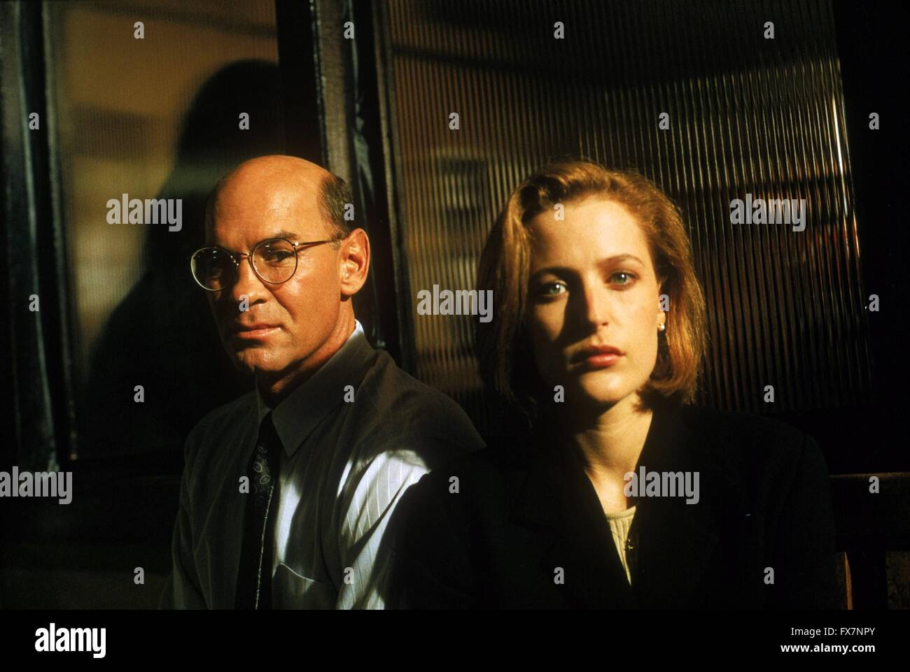 X-Files séries télé 1993 - 2002 USA 1996 Saison 4 Créé par Chris Carter Mitch Pileggi, , Gillian Anderson Banque D'Images