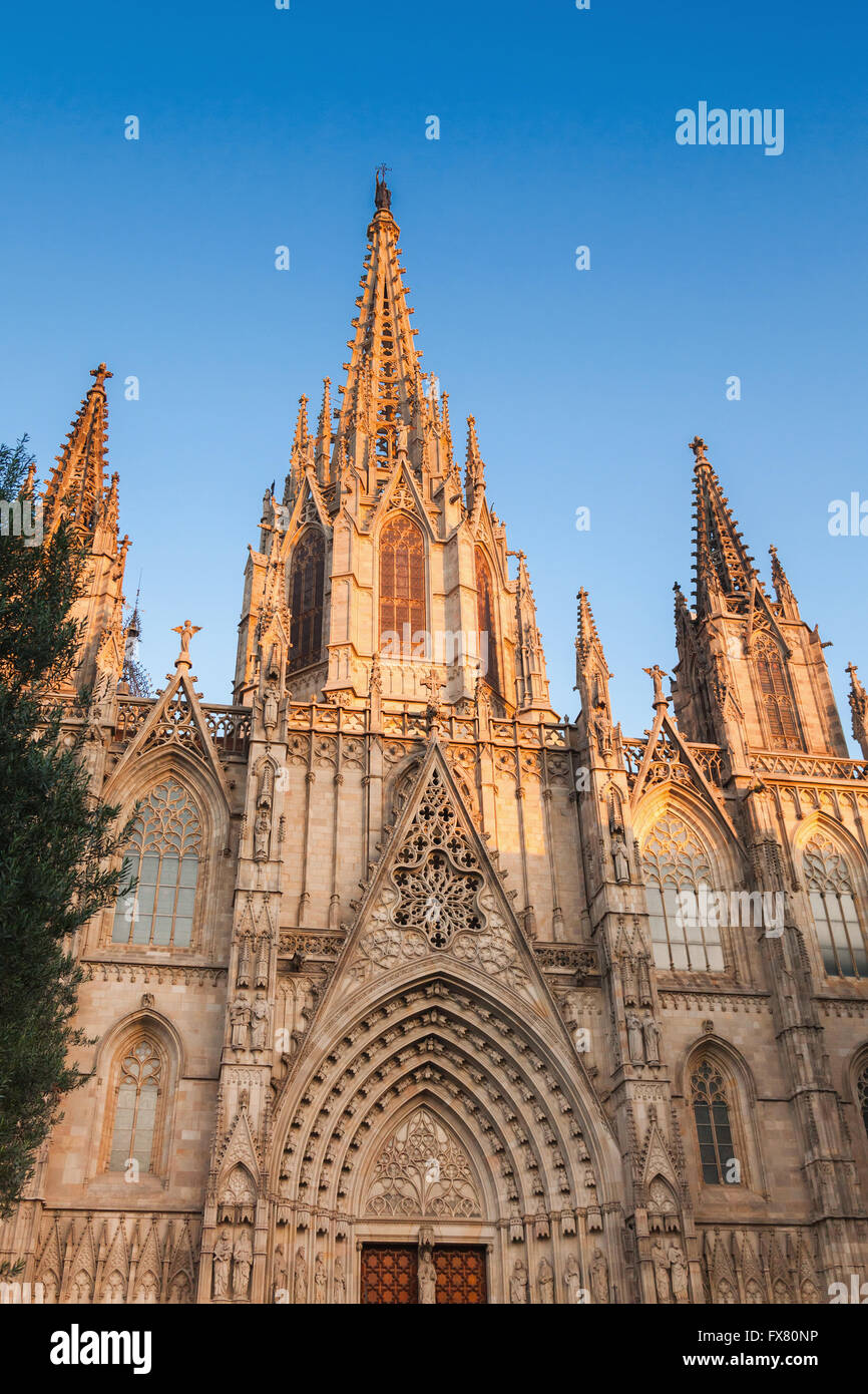 Cathédrale de sainte eulalie Banque de photographies et d’images à haute résolution Alamy