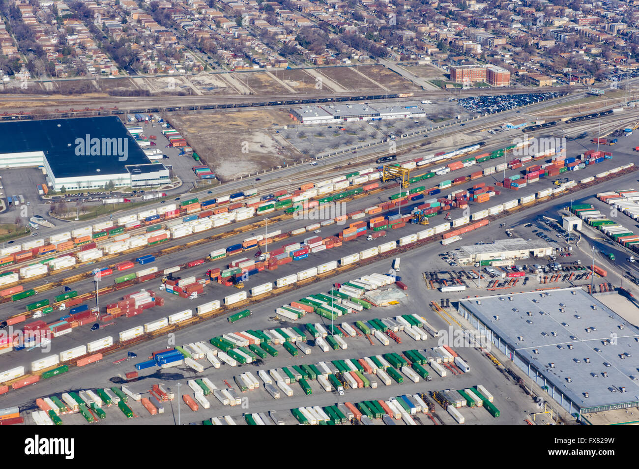 Chicago Container Terminals Camions en cours de chargement Banque de photographies et d’images à ...