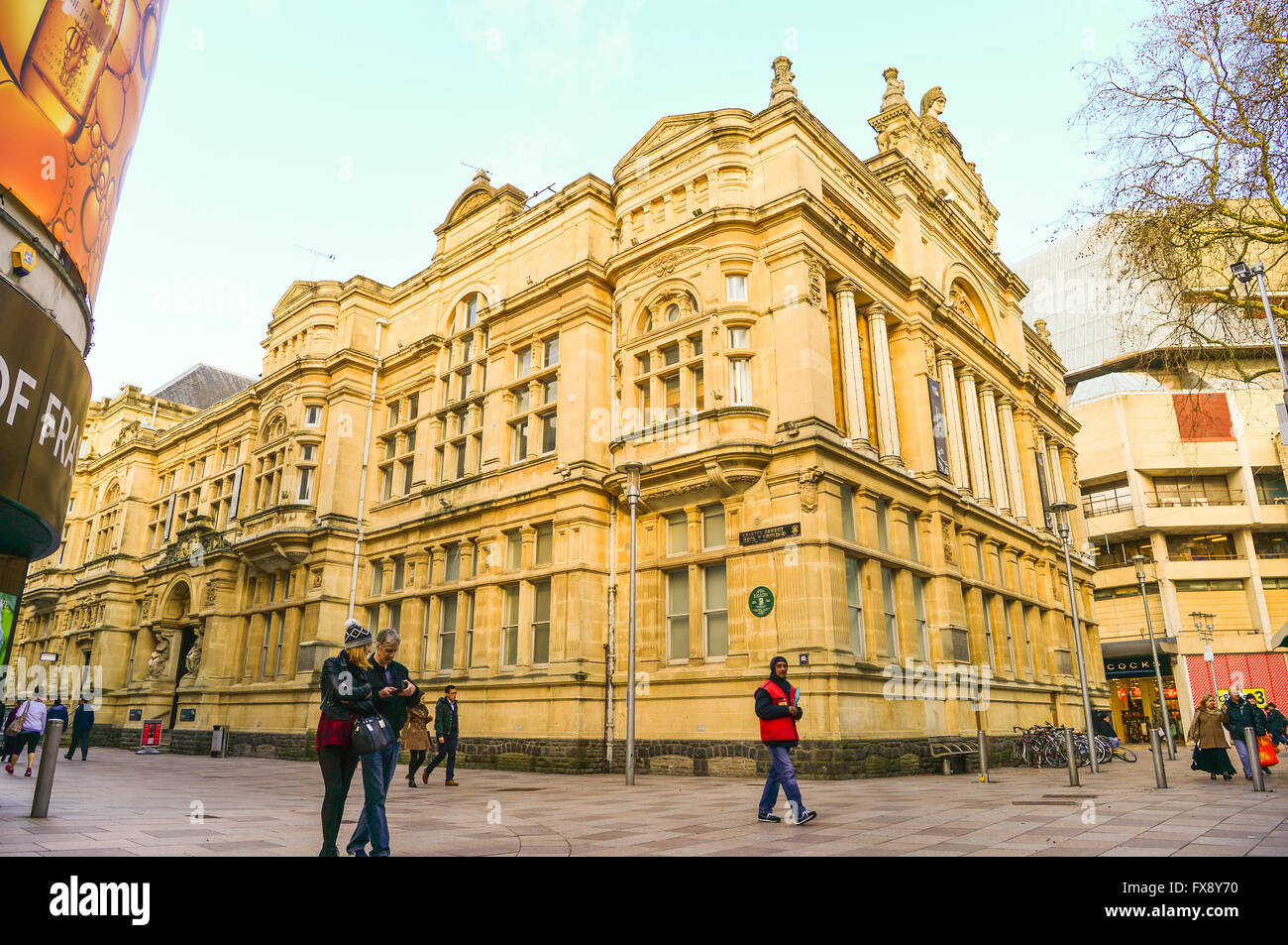 Extérieur : l'ancienne bibliothèque centrale de Cardiff / an Hen Lyfyrgell - Centre-ville de Cardiff, aujourd'hui l'histoire de Cardiff' et 'la ville's Welsh language centre Banque D'Images