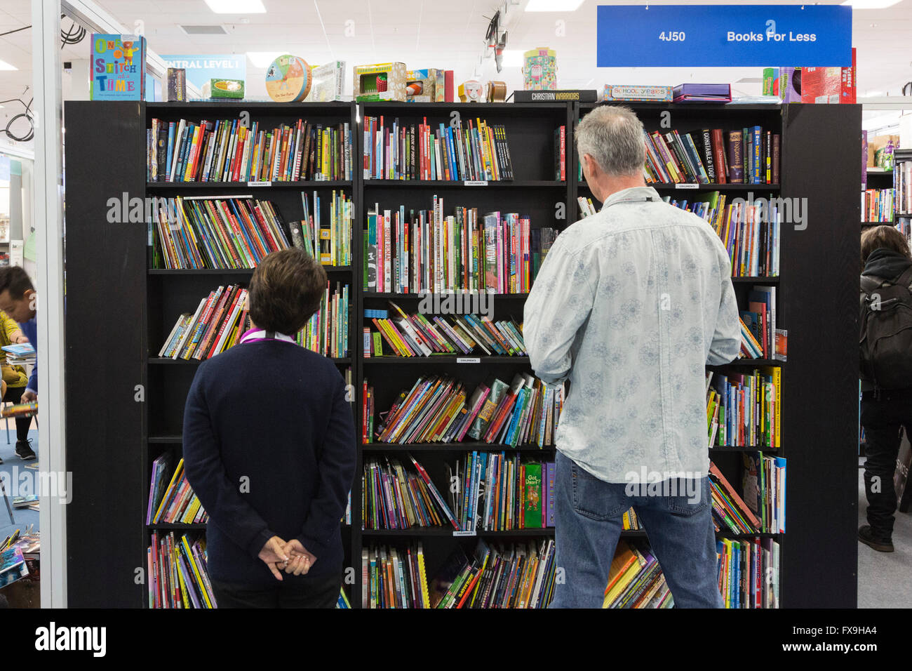 Londres, Royaume-Uni. 13 avril 2016. La Foire du livre de Londres 2016 a lieu à l'Olympia Exhibition Centre. Crédit : Images éclatantes/Alamy Live News Banque D'Images