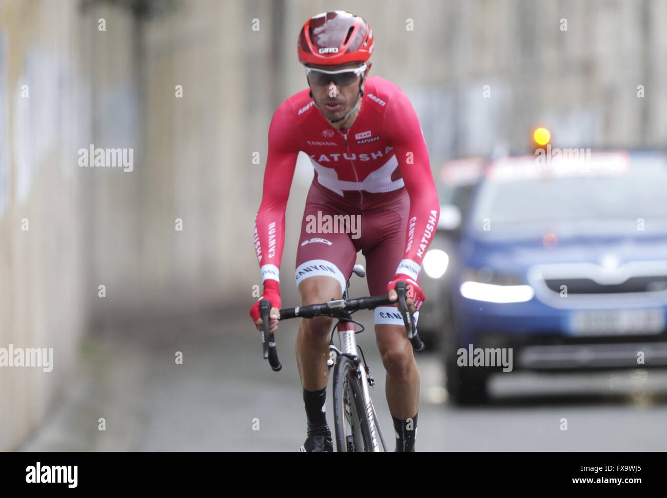 Eibar, Espagne, le 9 avril 2016, Joaquim Rodriguez pendant le contre-la-montre contre Eibar - Andrézieux-bouthéon du Tour du Pays Basque Banque D'Images