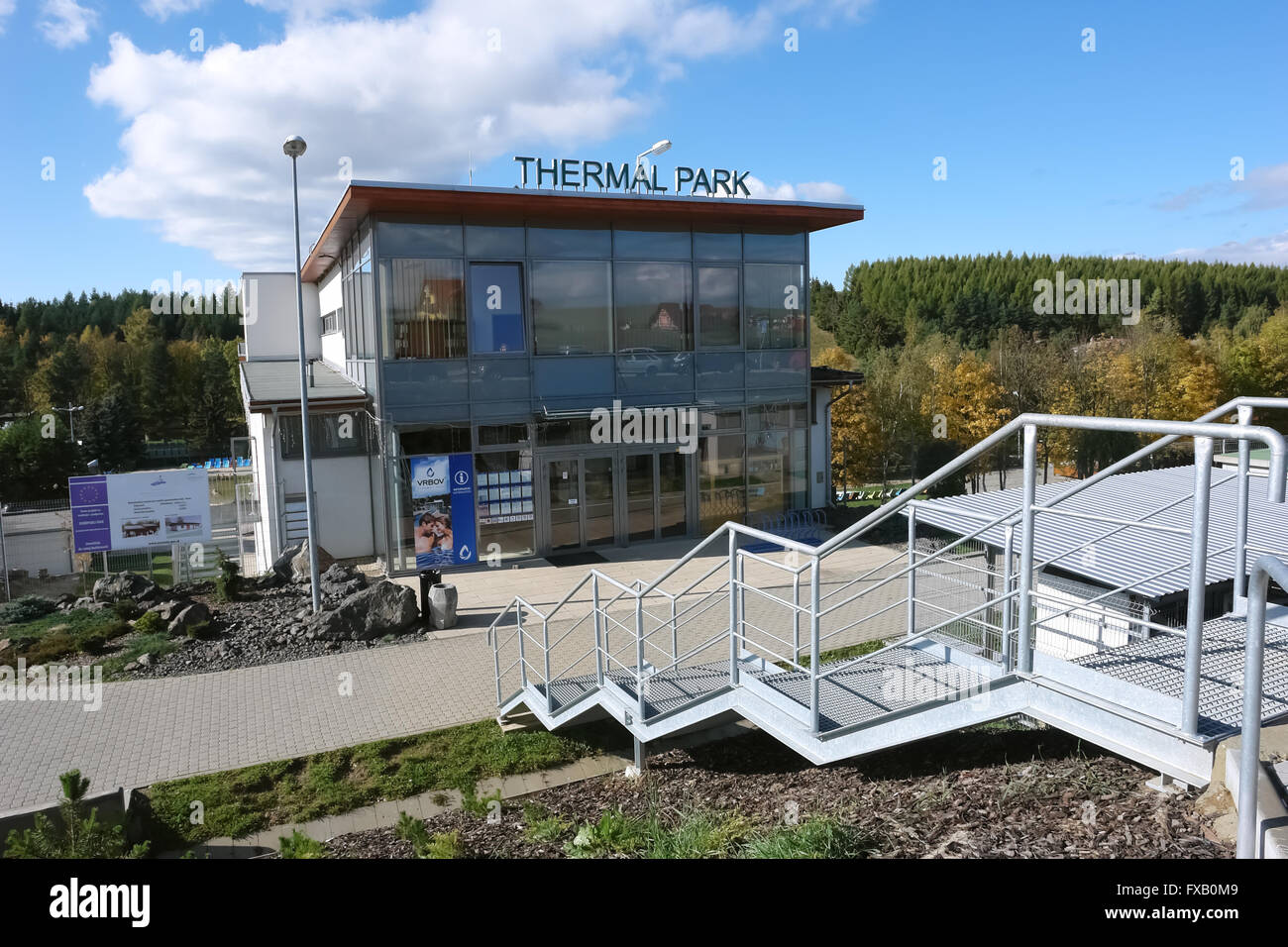 Vrbov, SLOVAQUIE, vue sur le parc thermal Vrbov à Hautes Tatras, en Slovaquie. Banque D'Images