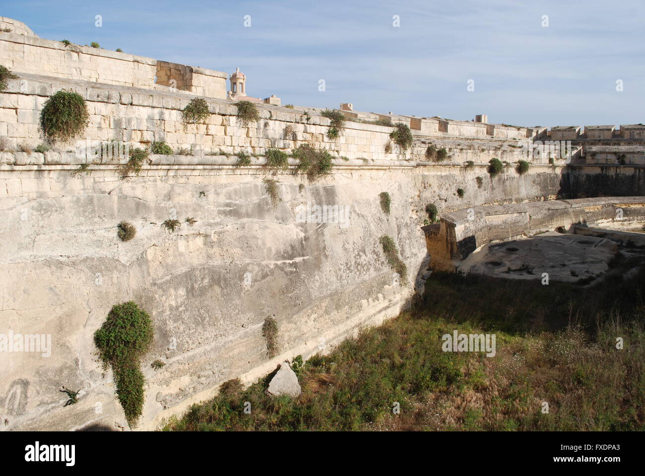 Une photo de l'intérieur du fort sur l'île Manoel, Malte, qui a coûté 30 millions d'euros pour restaurer, mais reste fermé au public. Banque D'Images