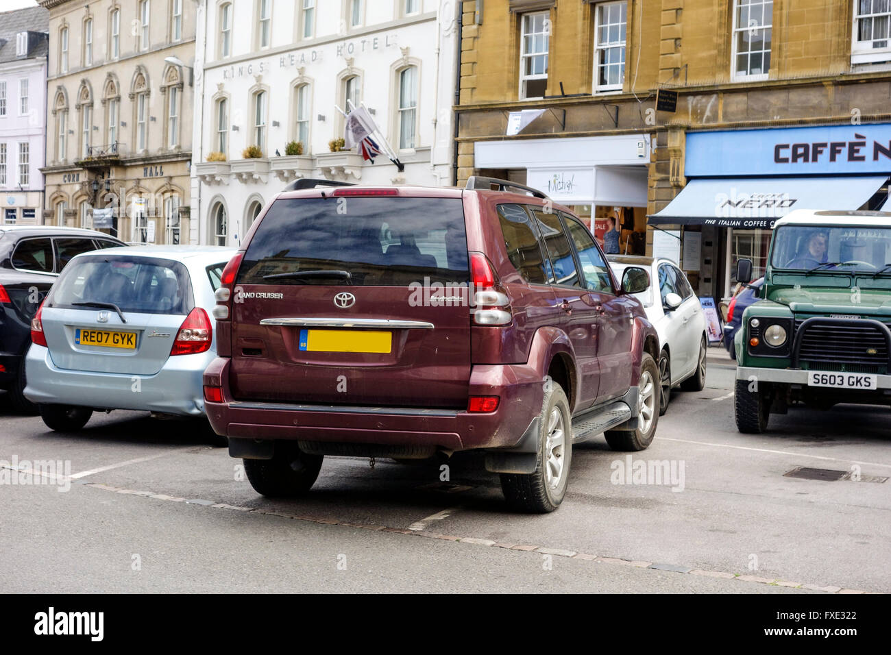 Parking inconsidérée dans une voiture Park, Royaume-Uni Banque D'Images