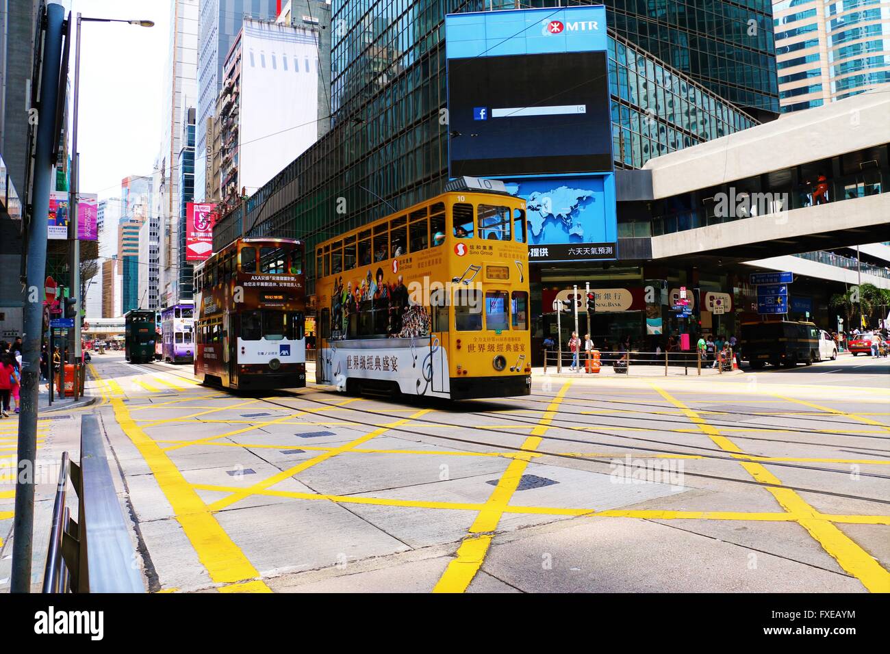 Le tramway en milieu urbain centre de Hong Kong, Chine, Asie Banque D'Images