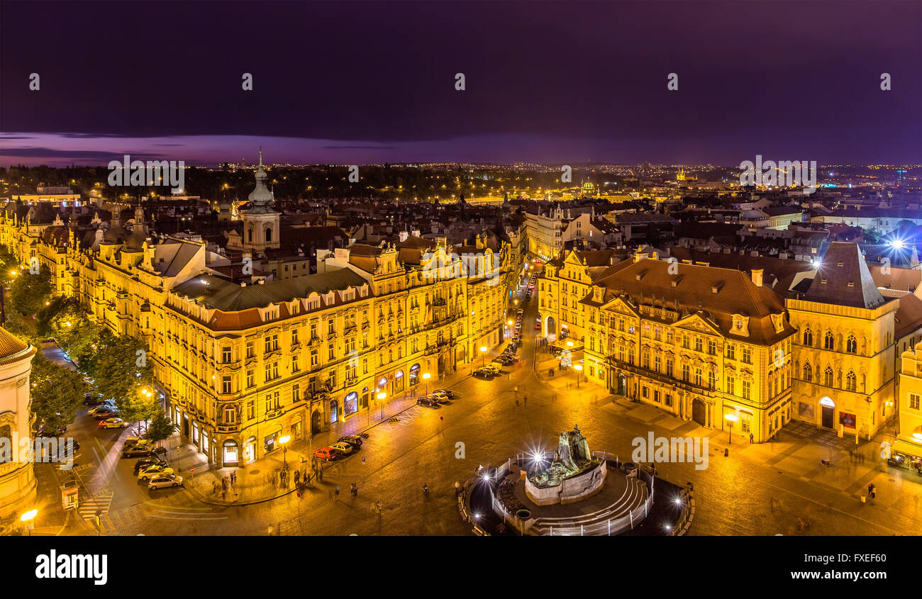 Vue sur la place de la Vieille Ville à Prague Banque D'Images