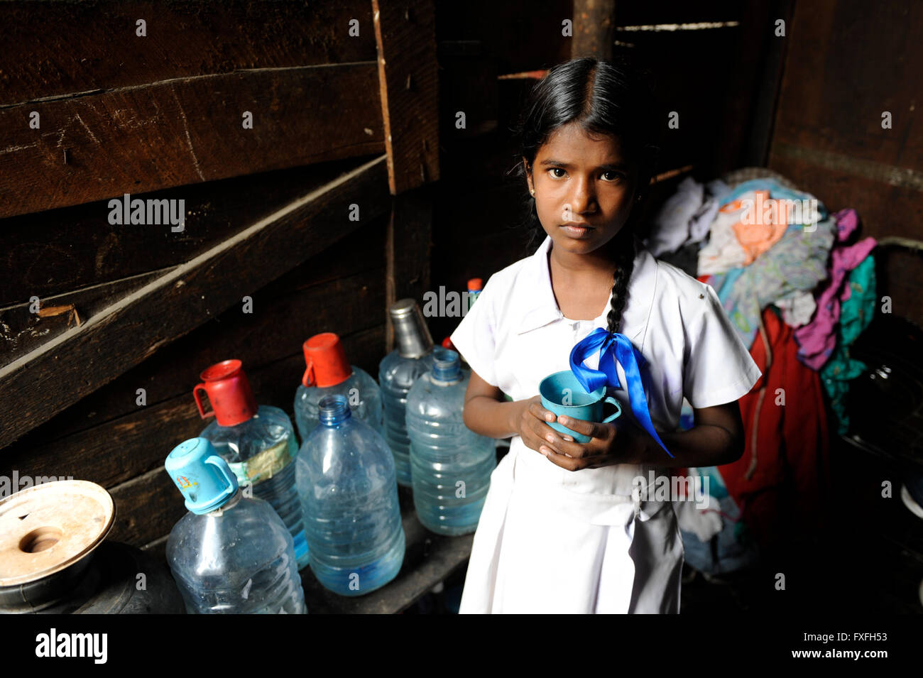 Sri Lanka Colombo, les enfants vivant dans des taudis / Kinder Leben in einem Slum Banque D'Images