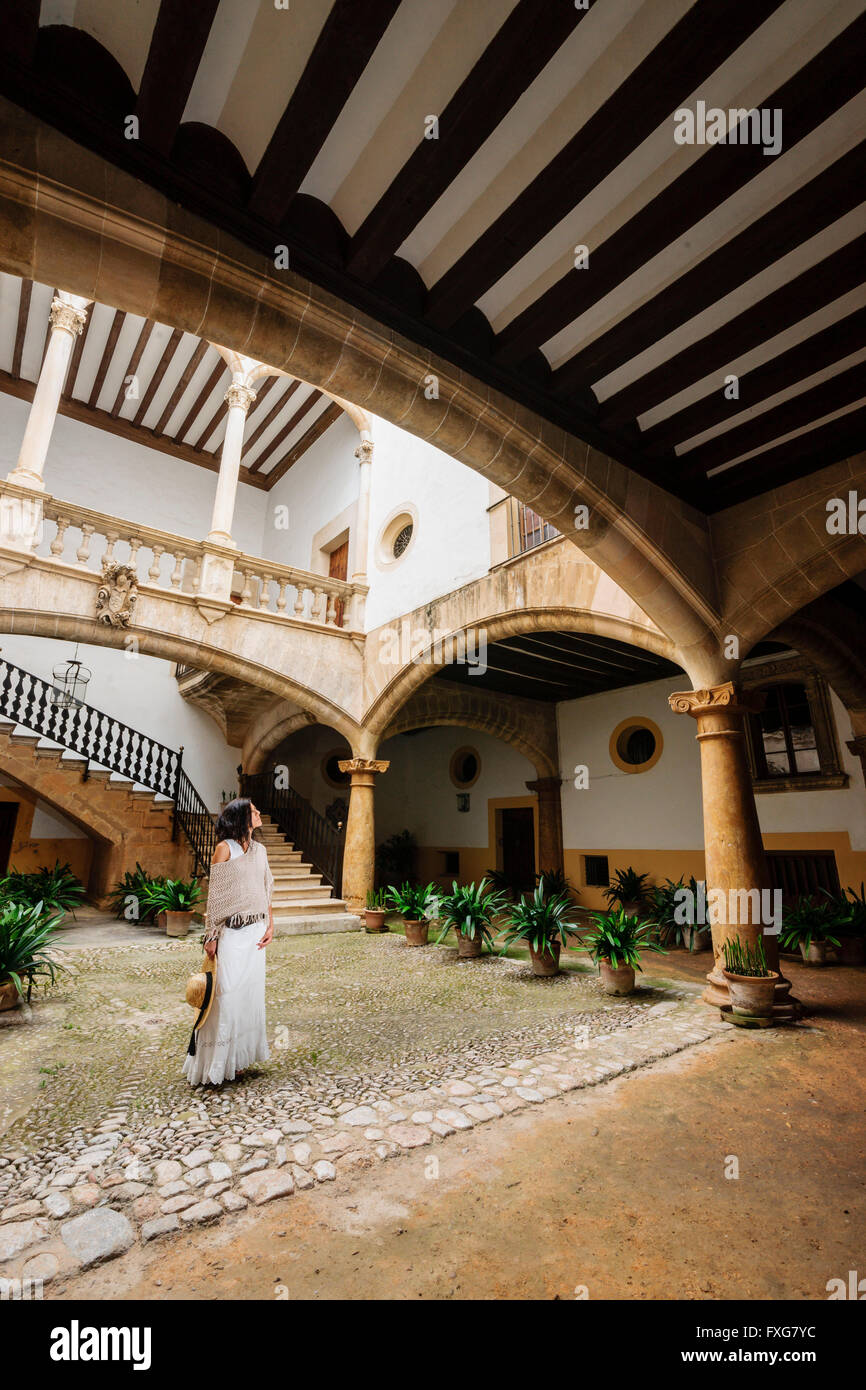 Palacio de Can Oleza construir mandado por la familia Descos en el siglo XV, Monumento Historico-Artistico, Palma, Majorque, isl Banque D'Images
