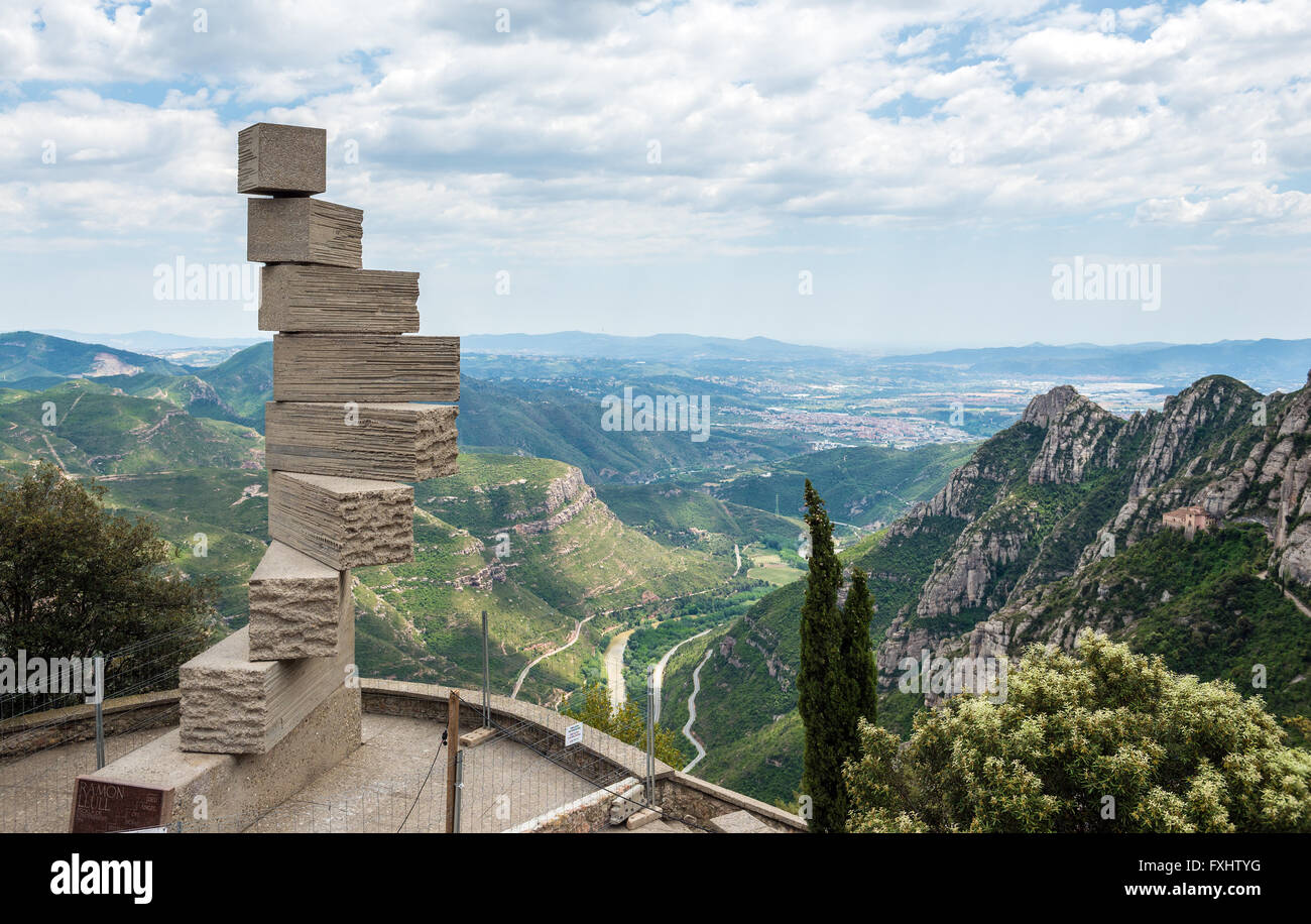 Escalier de compréhension monument à abbaye bénédictine Santa Maria de Montserrat sur la montagne de Montserrat en Espagne Banque D'Images