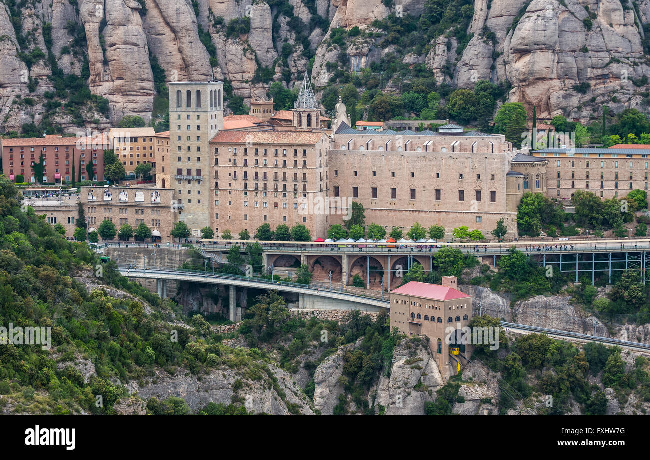 Abbaye bénédictine Santa Maria de Montserrat sur la montagne de Montserrat à Monistrol de Montserrat, en Catalogne, Espagne Banque D'Images